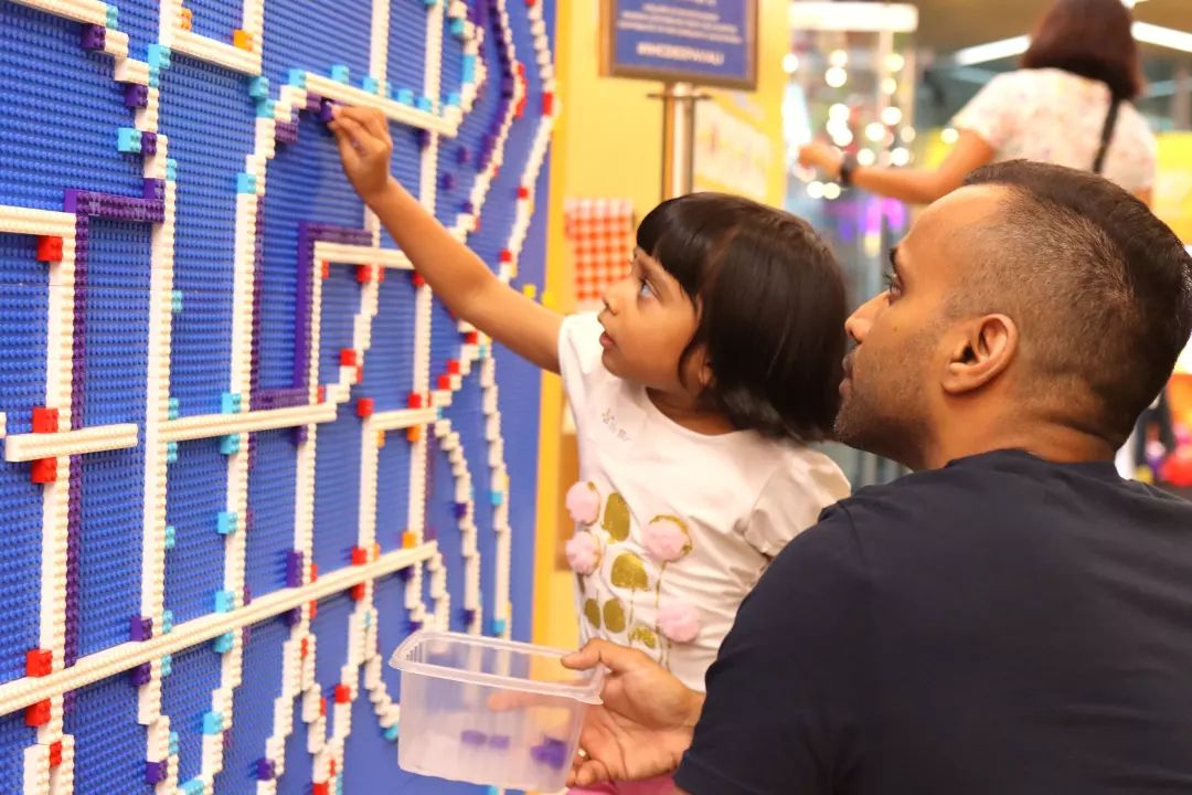 Artisan - Let's build a #rangoli #mural together with #LEGO bricks ...