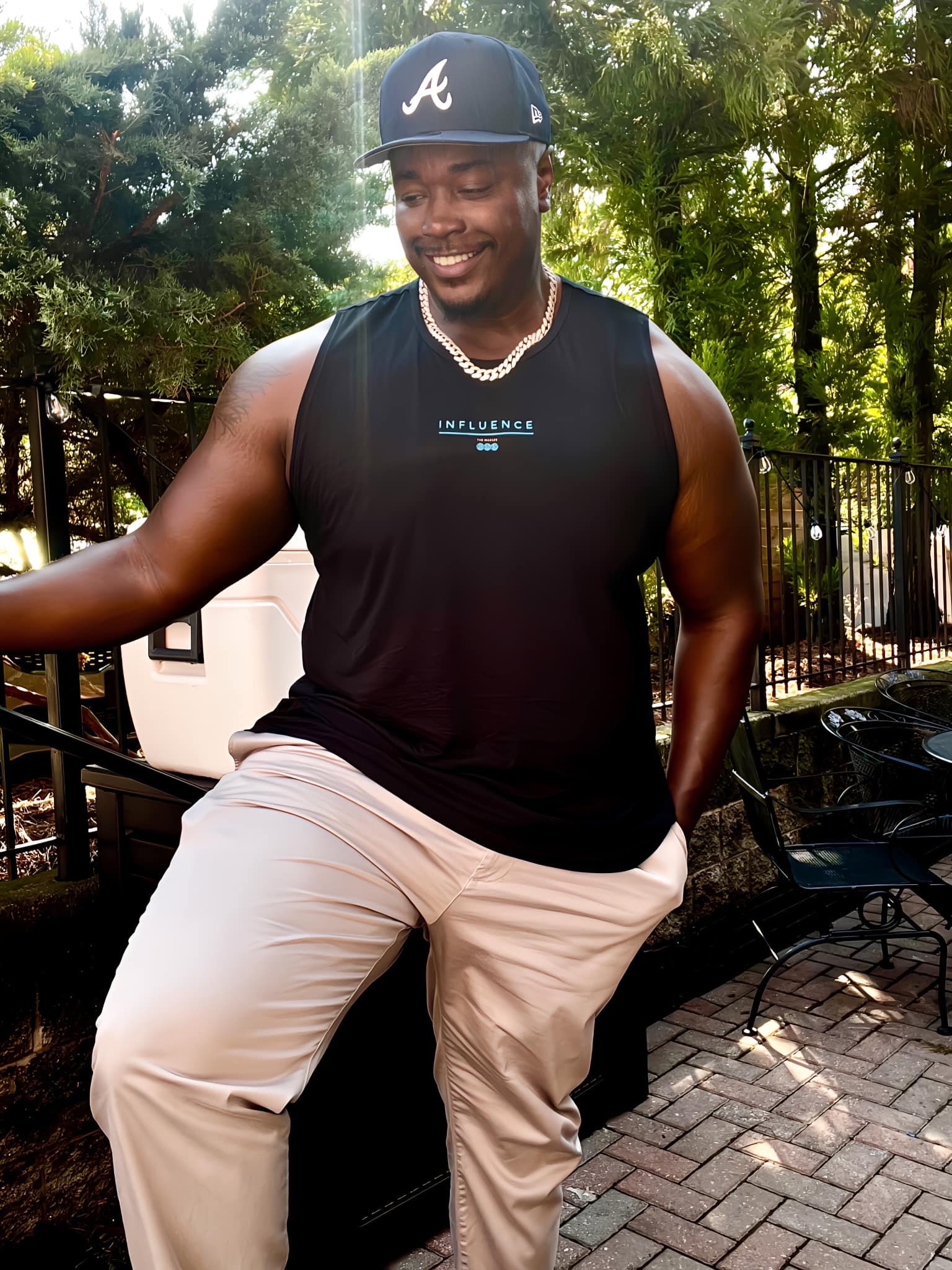 Darryl Perry Big & Tall Model
