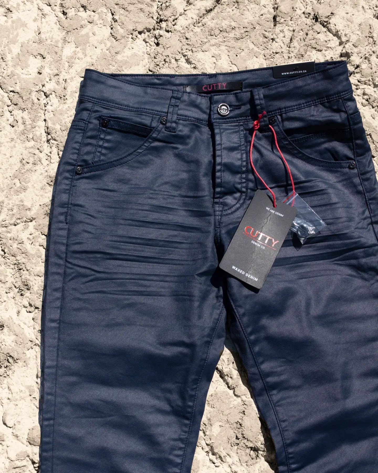 CUTTY DENIM CO. ?The Midnight Tint Root waxed denim Jean 