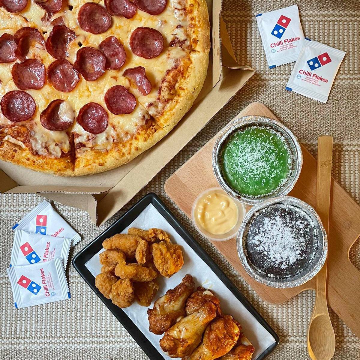 Domino S Pizza Singapore The Perfect Kind Of Stay Home Night Don T You Agree Dominossg Tastytwosome Togetherapart Facebook