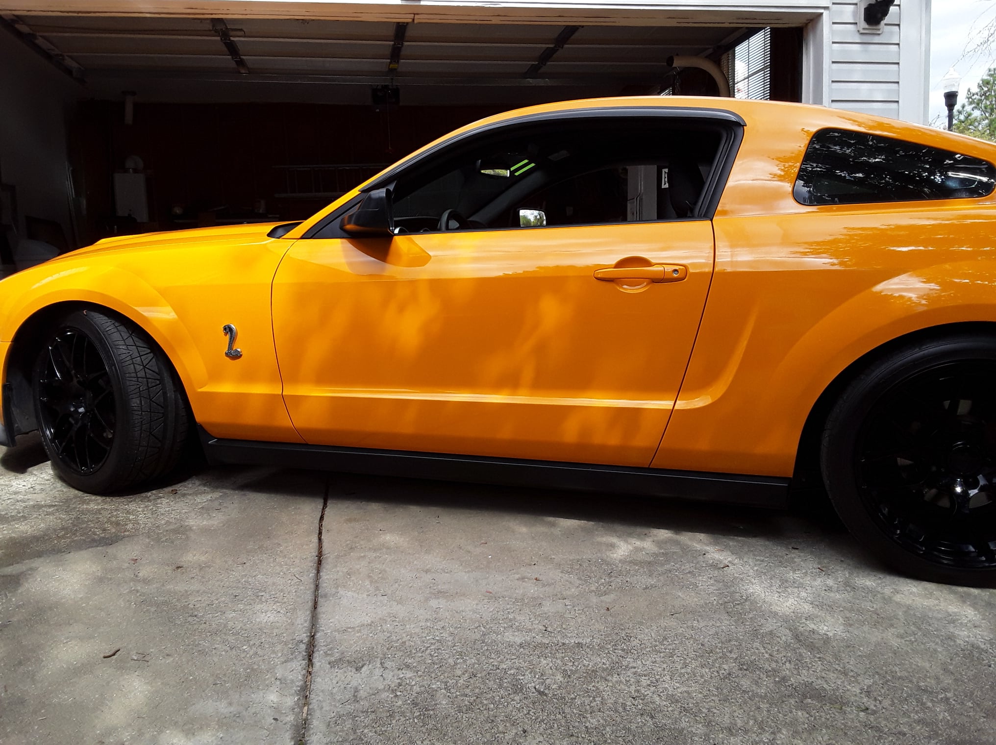 Pelle De Capot Roush Grabber Orange Pour Mustang 2005-2009 - Accessoire Tuning, Plastique, Sans Hardware