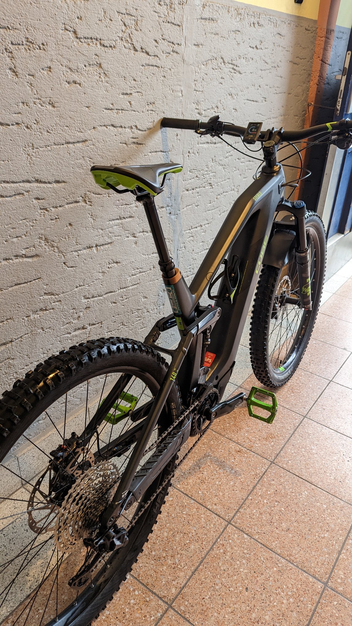 cannondale kinder mountainbike Trail Plus 20 Kids' Bike Orange 20 in Eachine EV300D FPV Goggles Type_Gear Bags Whether you want to Size:6 ½ - 7 ½