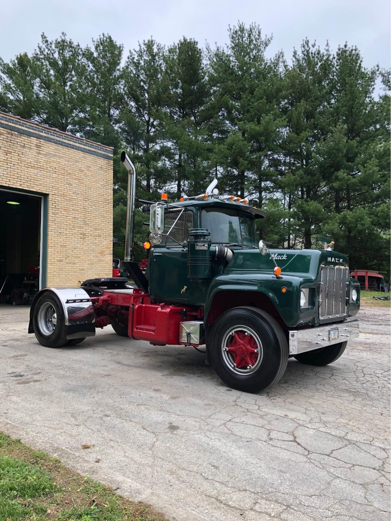 1972 Mack R600 Single Axle Tractor - Commercial Vehicles - Constantia ...