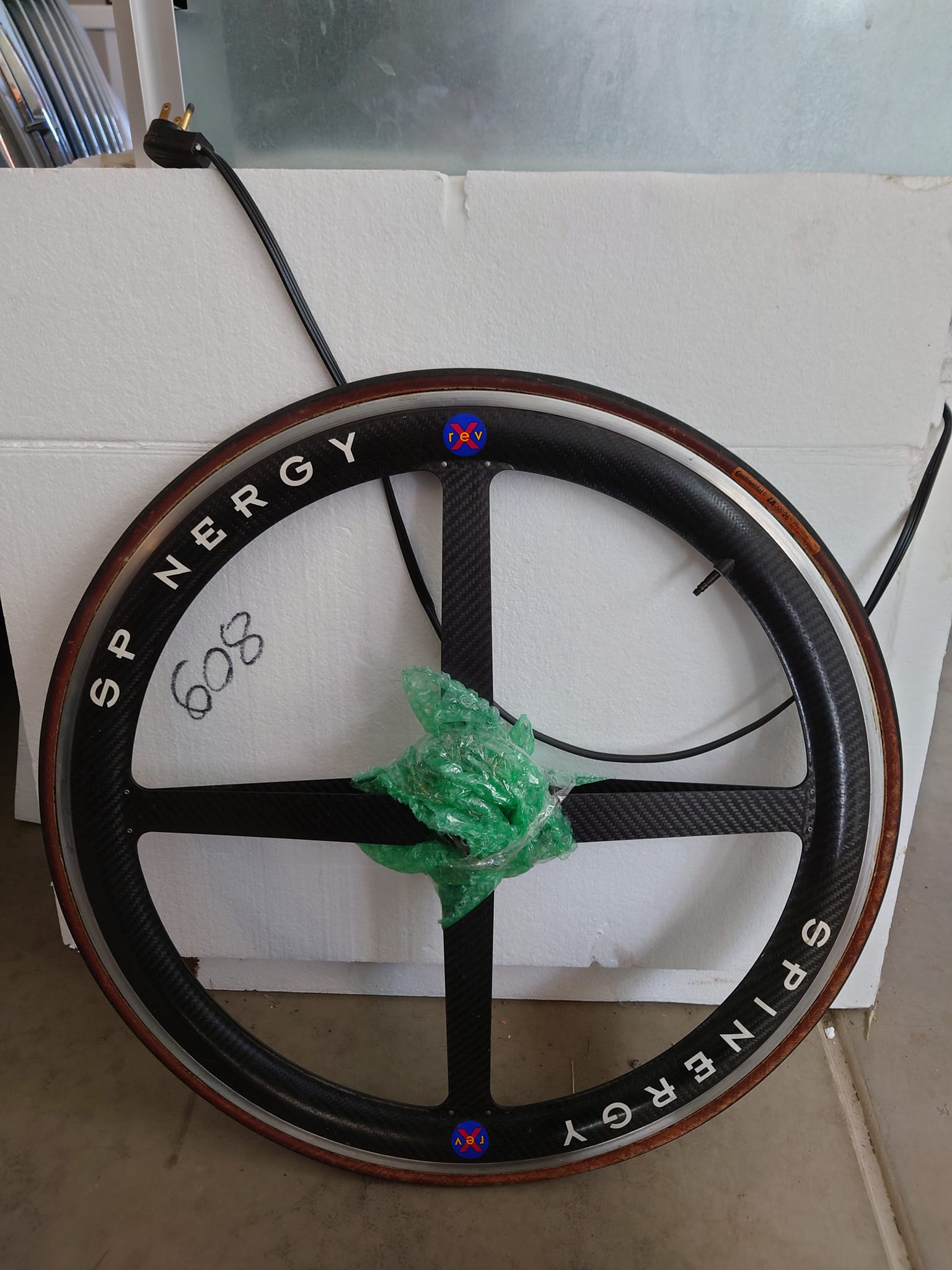 Selling a Spinergy Rev X Front wheel, tubular, 650C. Brack track