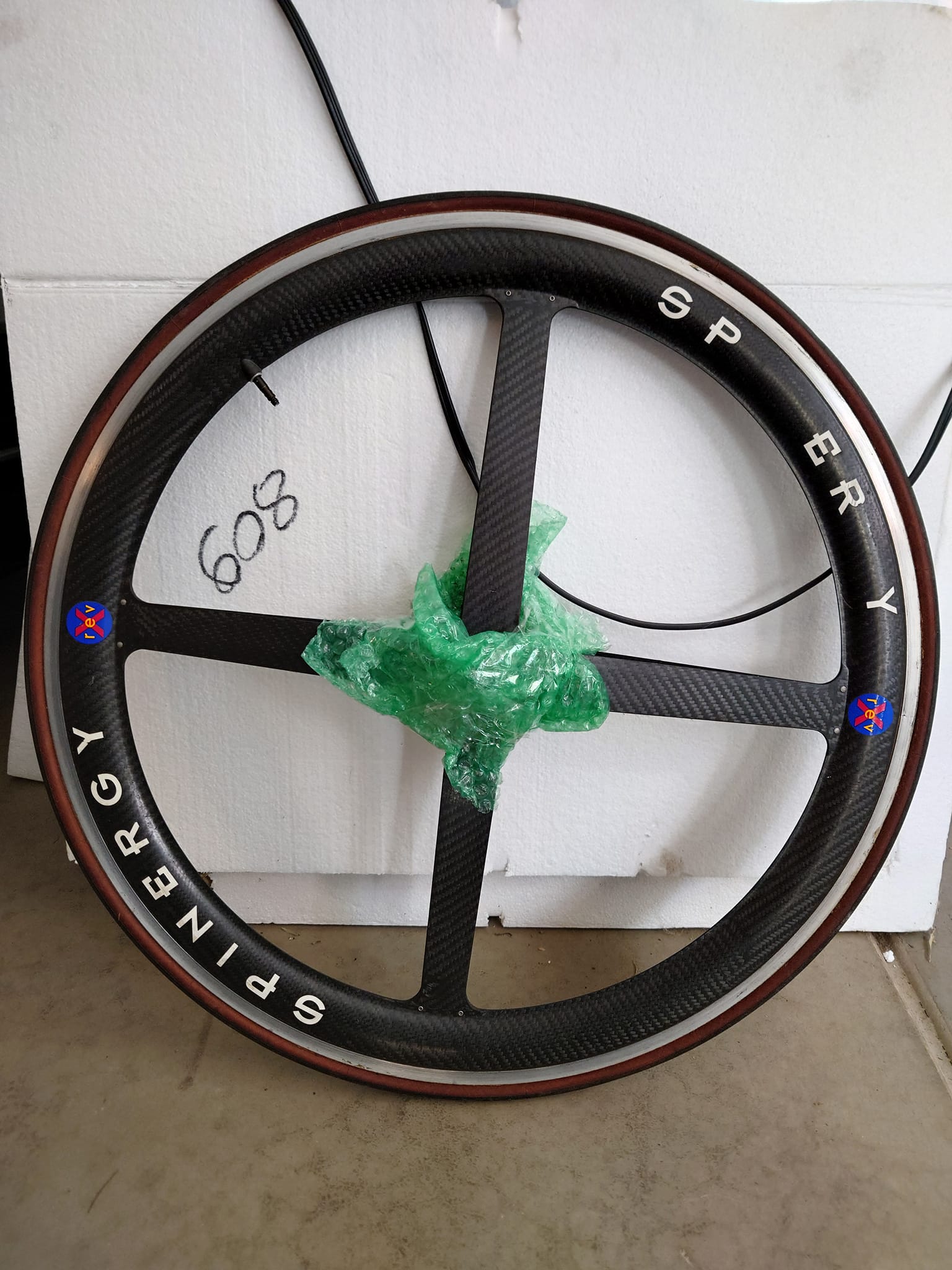 パーツ spinergy rev-x 650c front TU Selling a Spinergy Rev X Front wheel, tubular, 650C. Brack track