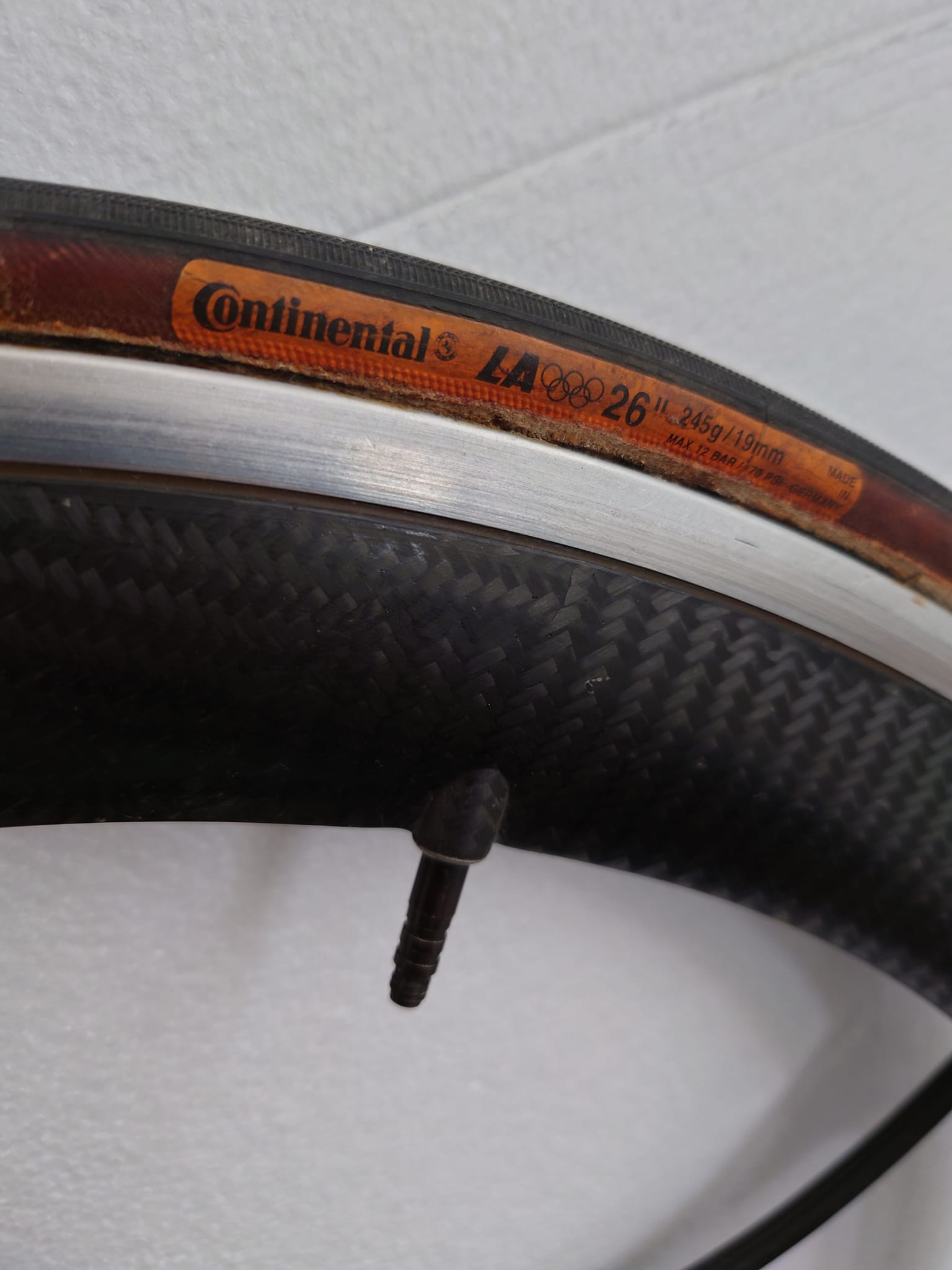 Selling a Spinergy Rev X Front wheel, tubular, 650C. Brack track