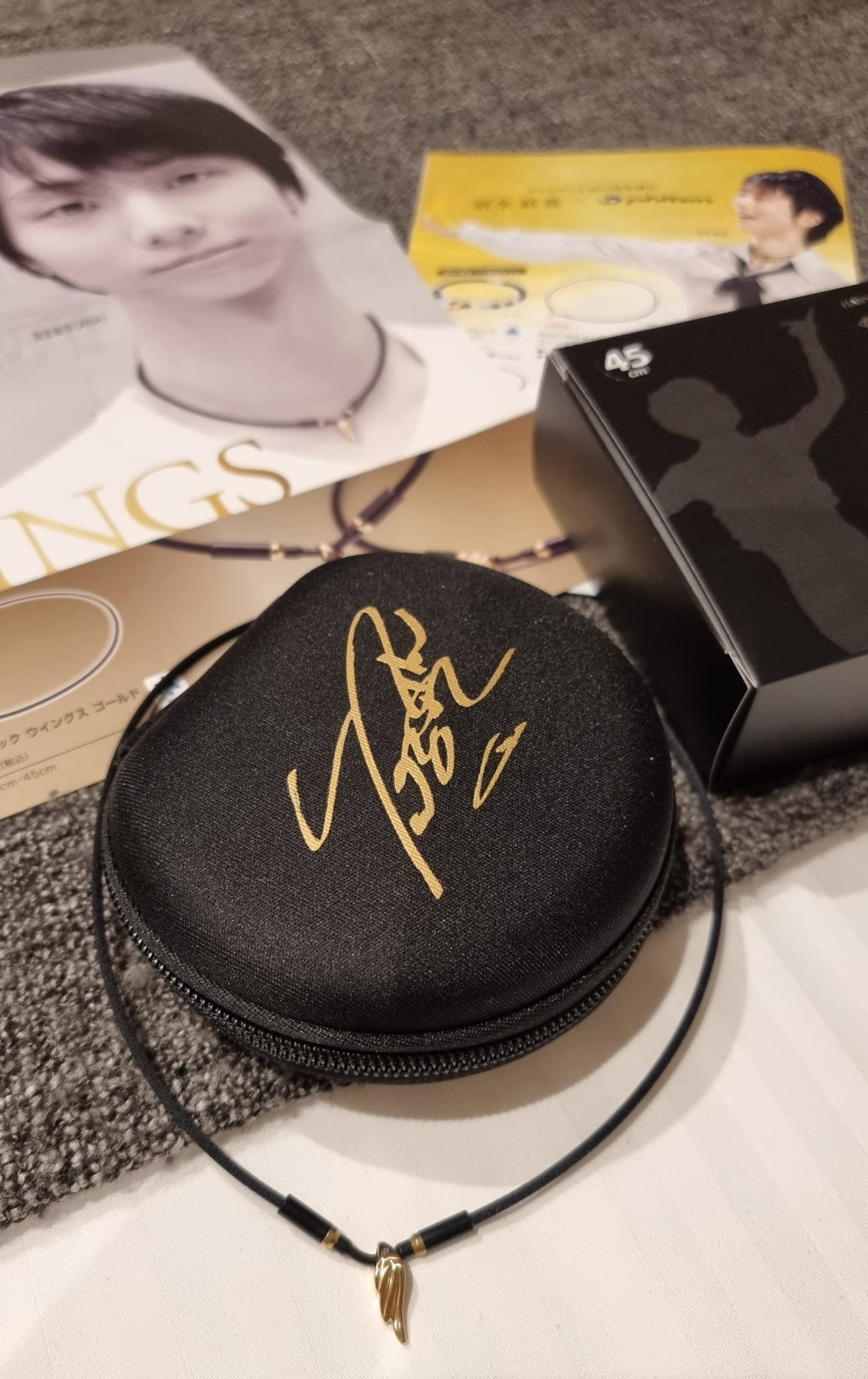 Phiten x Yuzuru Hanyu Wings Gold necklace and bracelet purchase