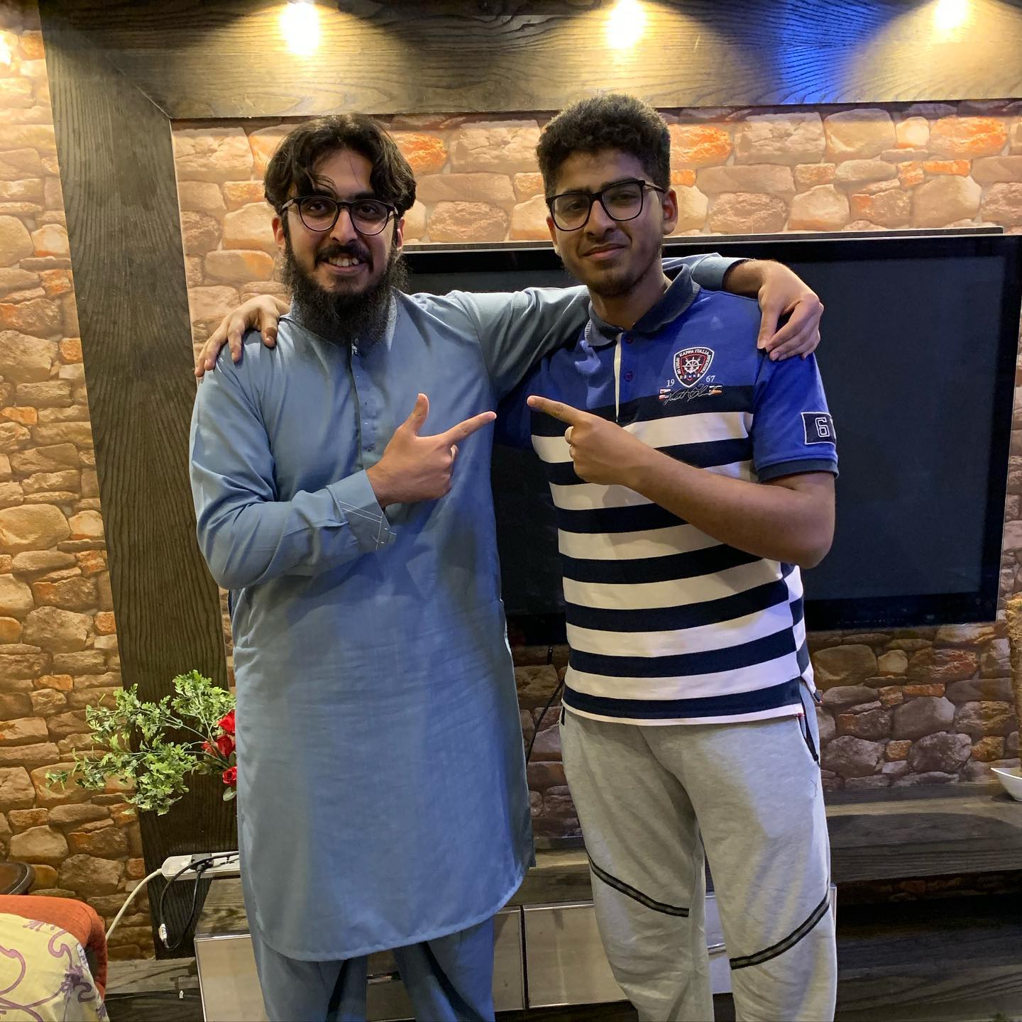 Shaail - From being 1 of the 3 viewers on my late night... | Facebook