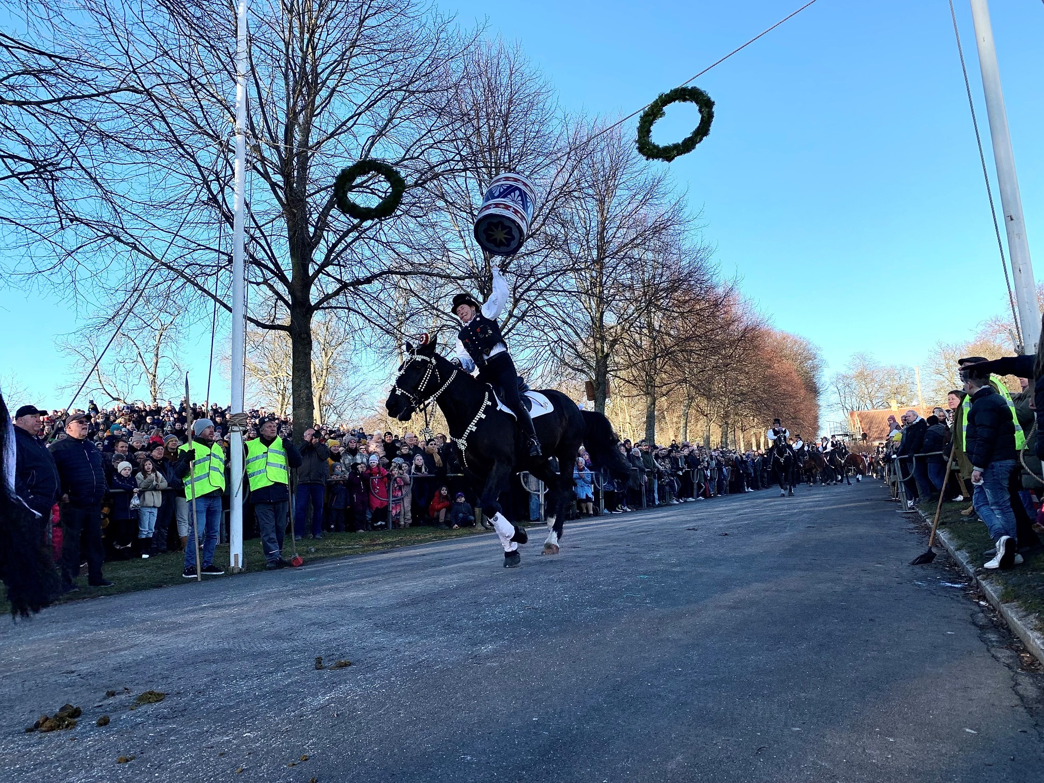 Amager - AmagerLIVs nye coverbillede er fra tøndeslagningen til hest på ...