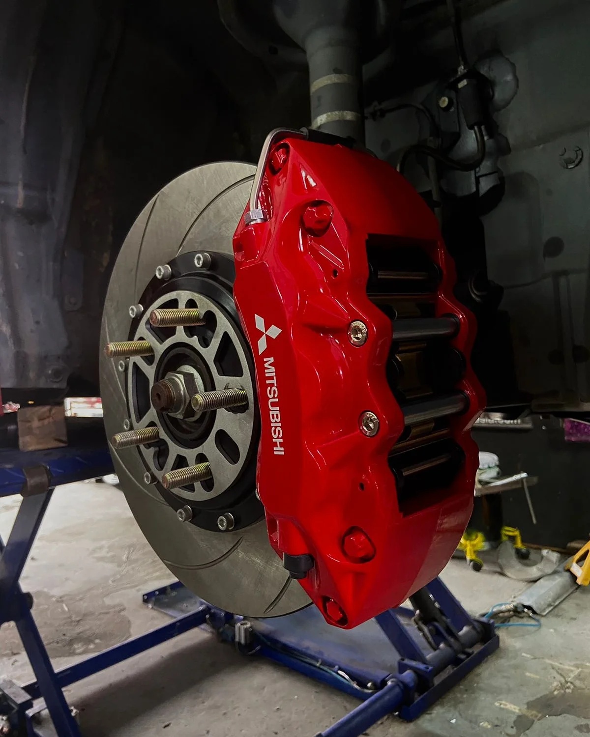 Installation of 6 Piston Big Brake Kit... - Revving R Garage