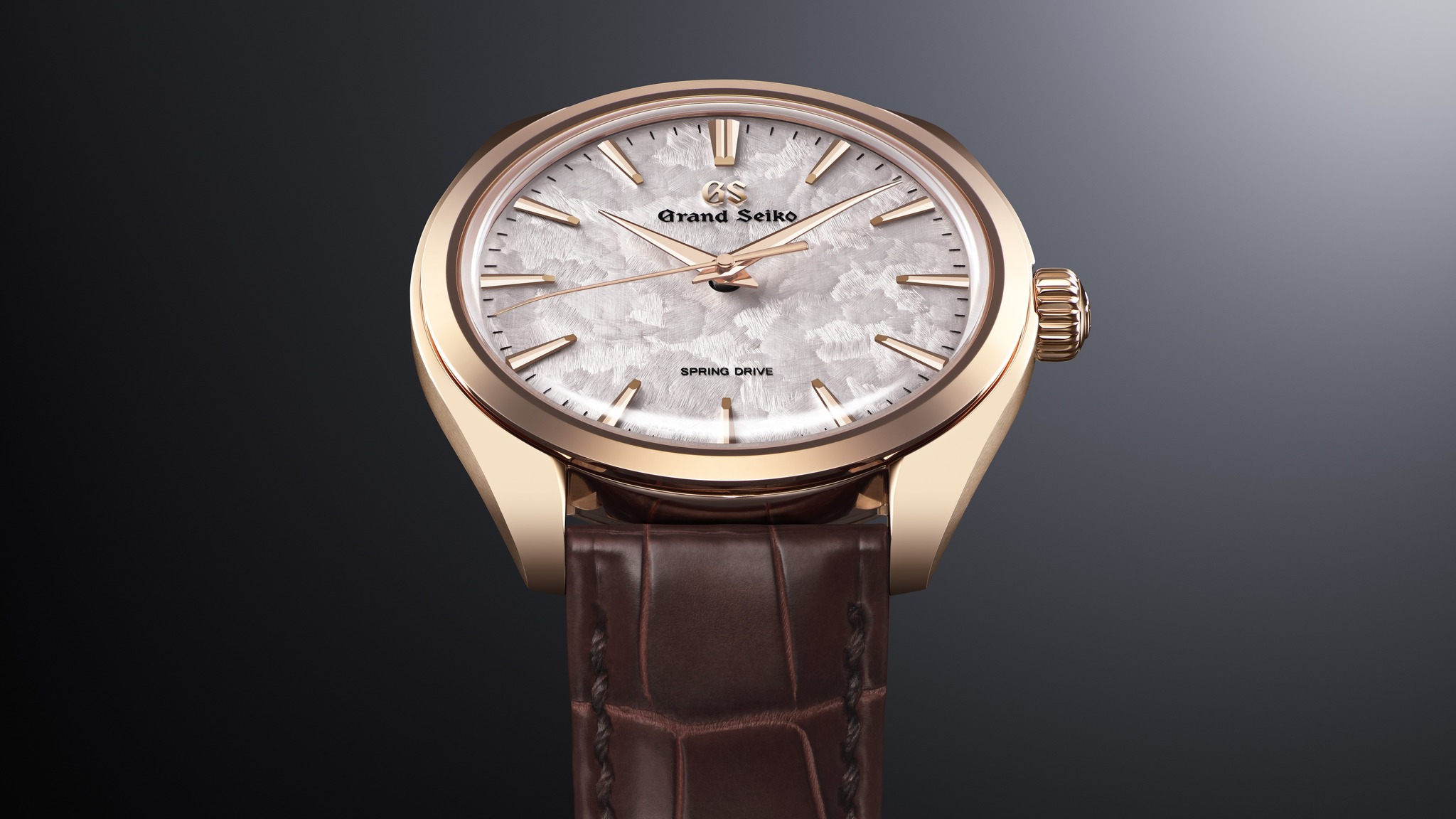 Grand - Light pink dial and 18K rose gold case, a delicate combination ...