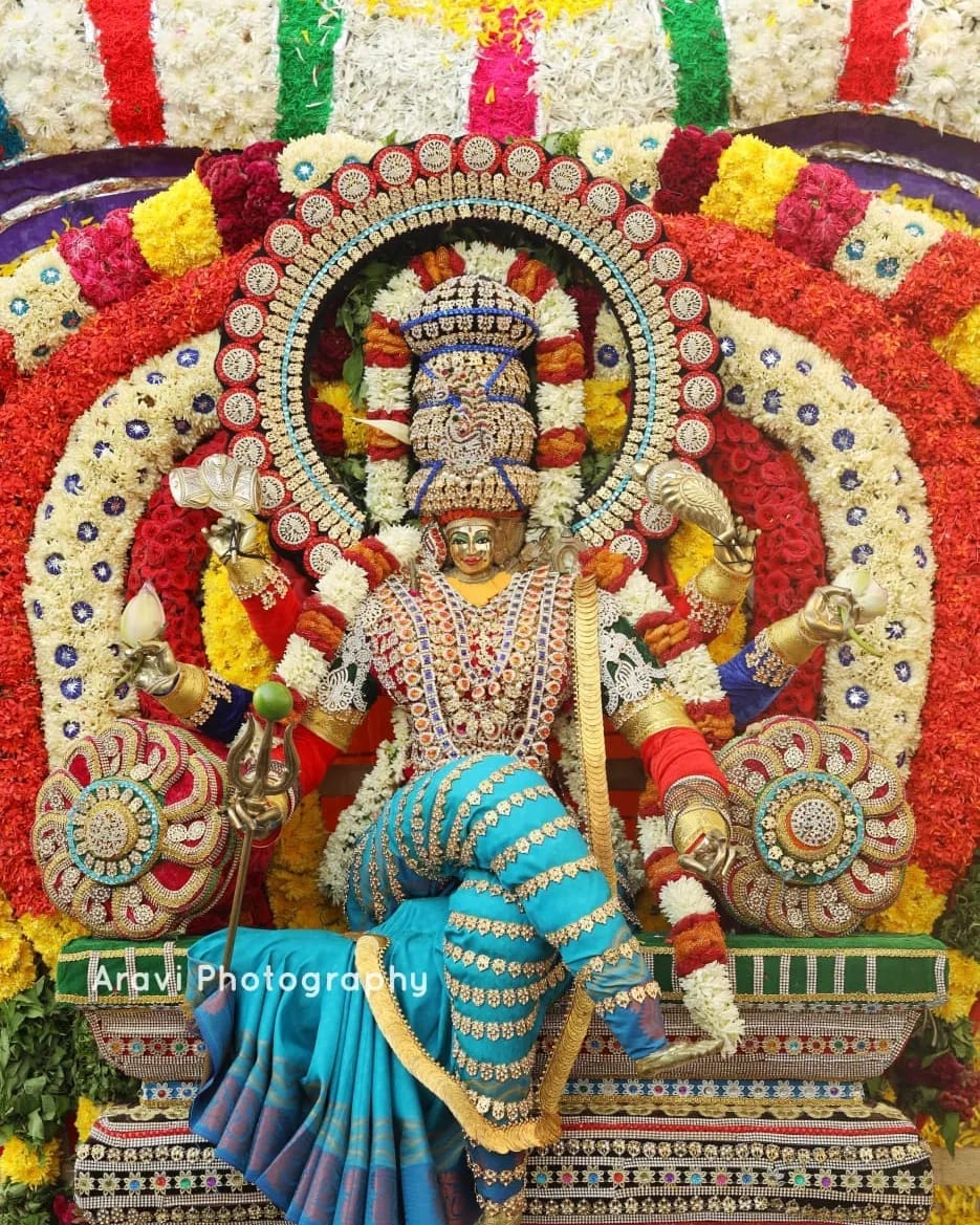 Menasi - மெணசி-முகநூல் நண்பர்கள் பக்கம்