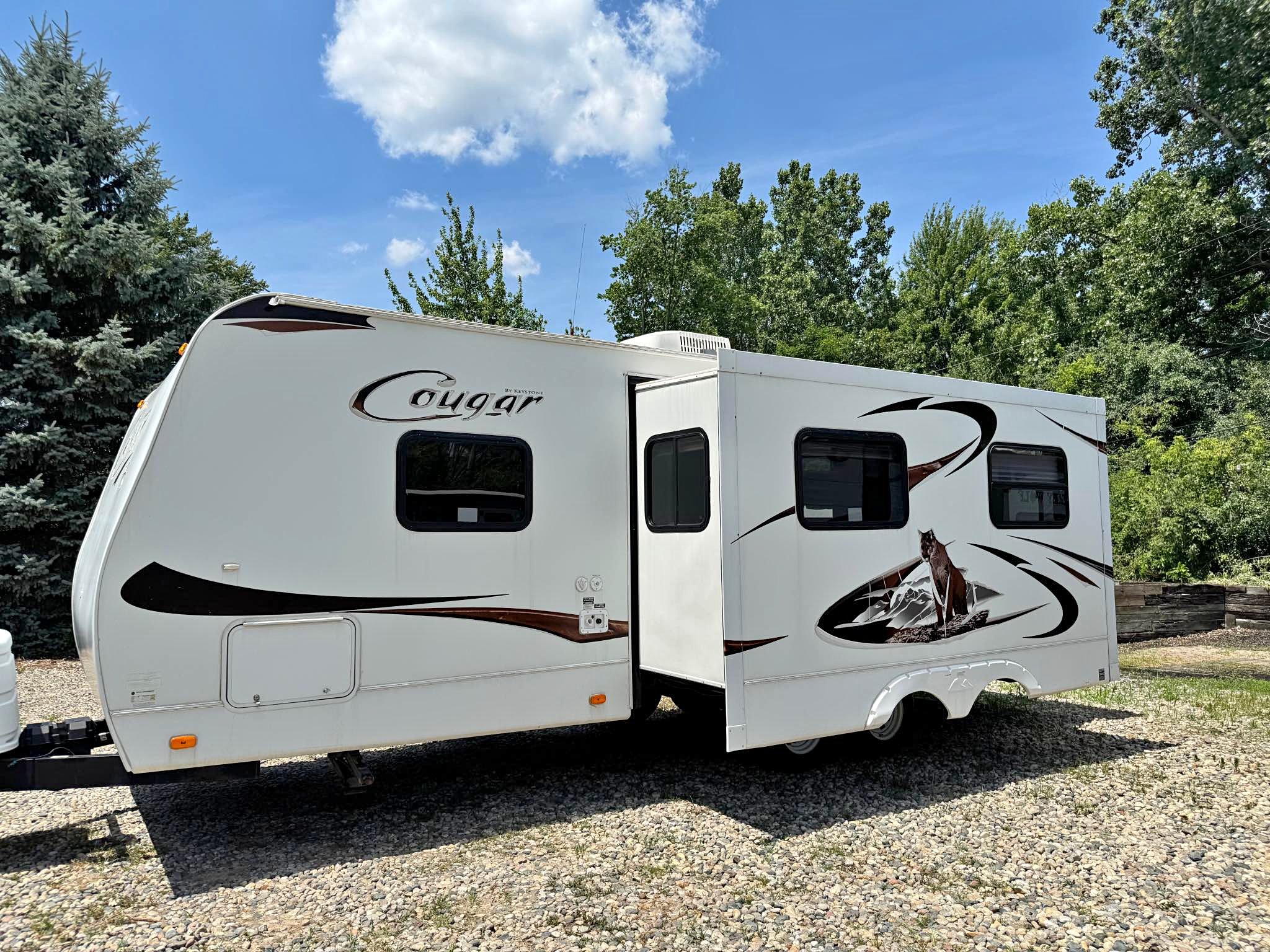 2011 Keystone Cougar