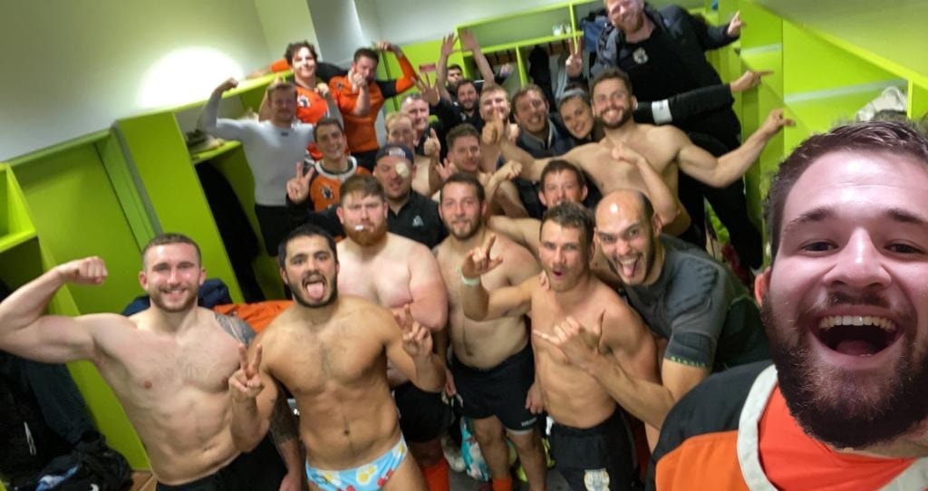 Rugby Club Roubaix - RCR - 🏉🧡SELFIE VICTORY🧡🏉 Victoire bonifiée au ...
