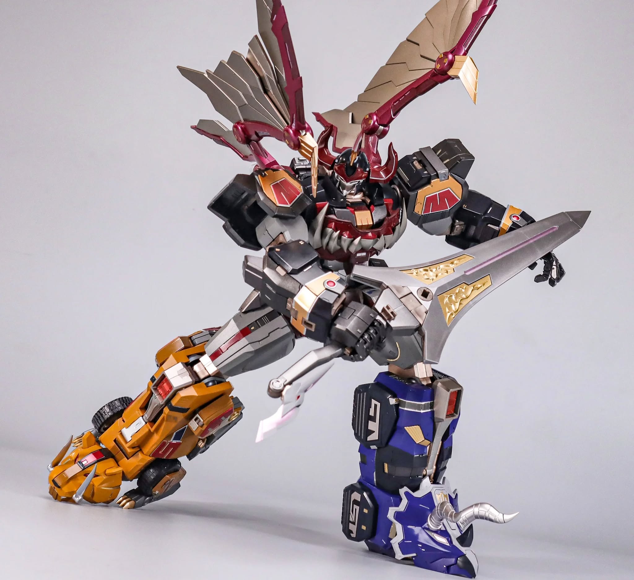 A&N - PRE-ORDER Mighty Morphin Power Ranger Megazord Exploding model ZL ...