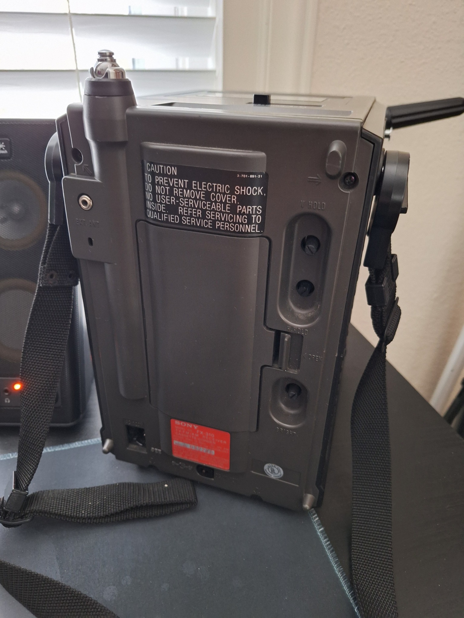 Sony Jackal FX-300 TV/FM/AM ricevitore e registratore a cassette