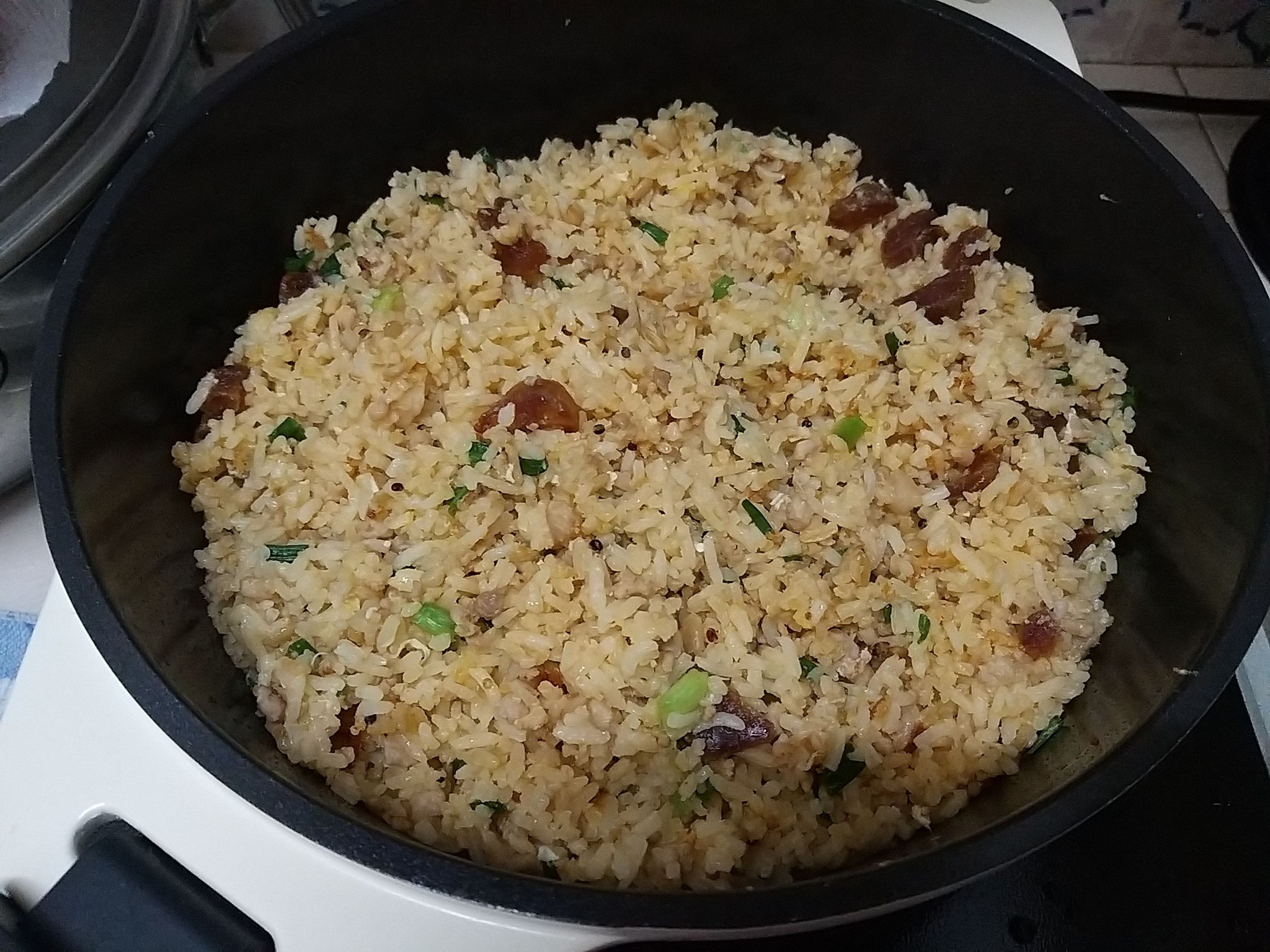 家常菜 | 是日晚餐~.肉碎.臘腸蔥花蛋炒飯&(自從食過深圳的炒飯愛上了🤭)&🥦菜心韮王炒魚片😋