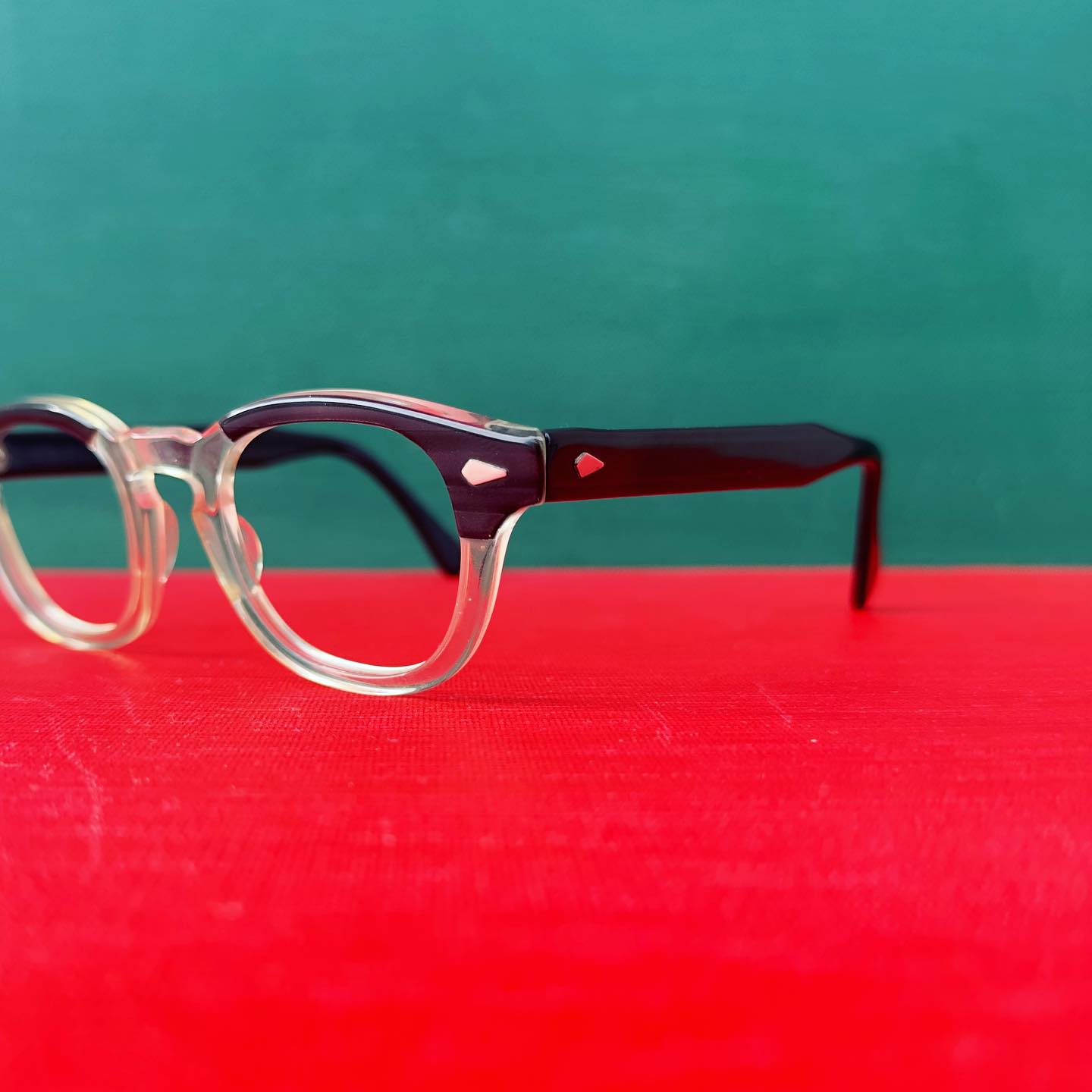 VINTAGE TART OPTICAL ARNEL BLACKWOOD C.B. MADE IN U.S.A NOS 44/22 