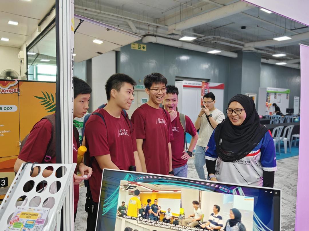 UKM's Digital and Frontier Technology Research Cluster | Bangi