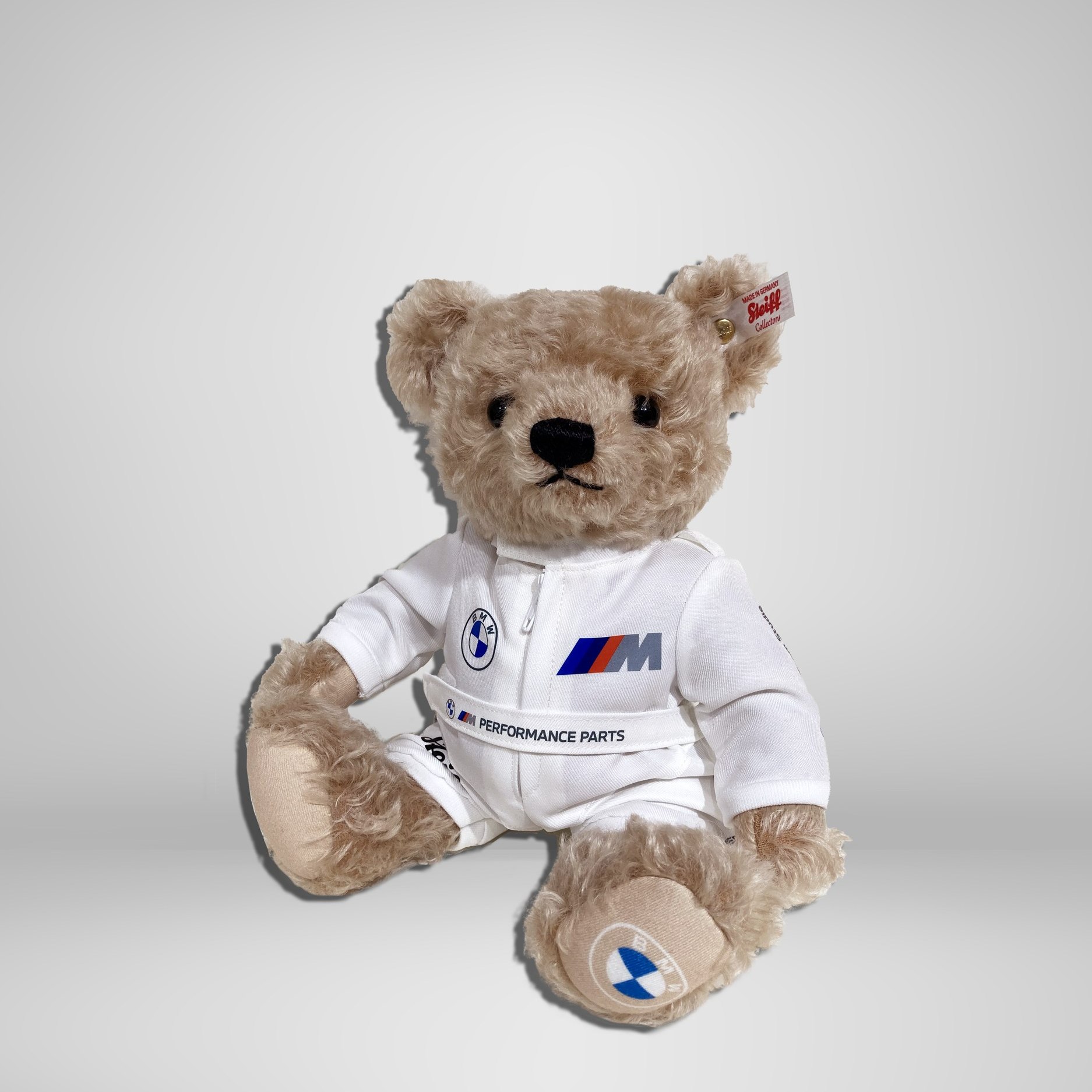 Steiff Japan シュタイフ added a new photo. - Steiff Japan シュタイフ