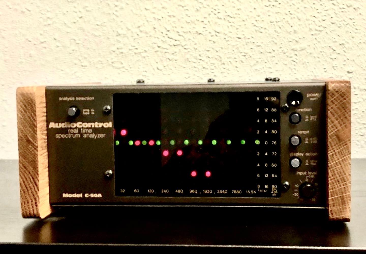 The art of sound control – Soundstream STC80.
