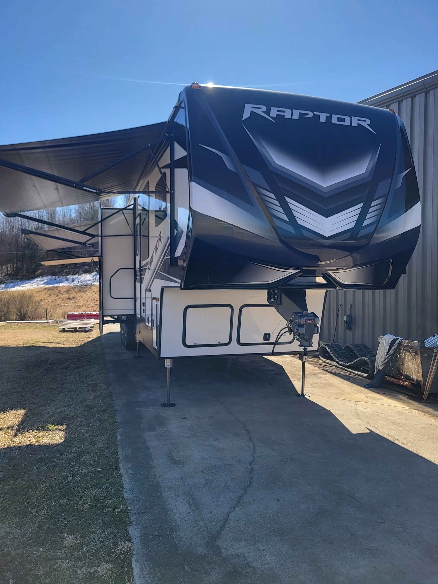 2022 Keystone Raptor 423 Toy Hauler - RVs & Campers - Kingsport ...