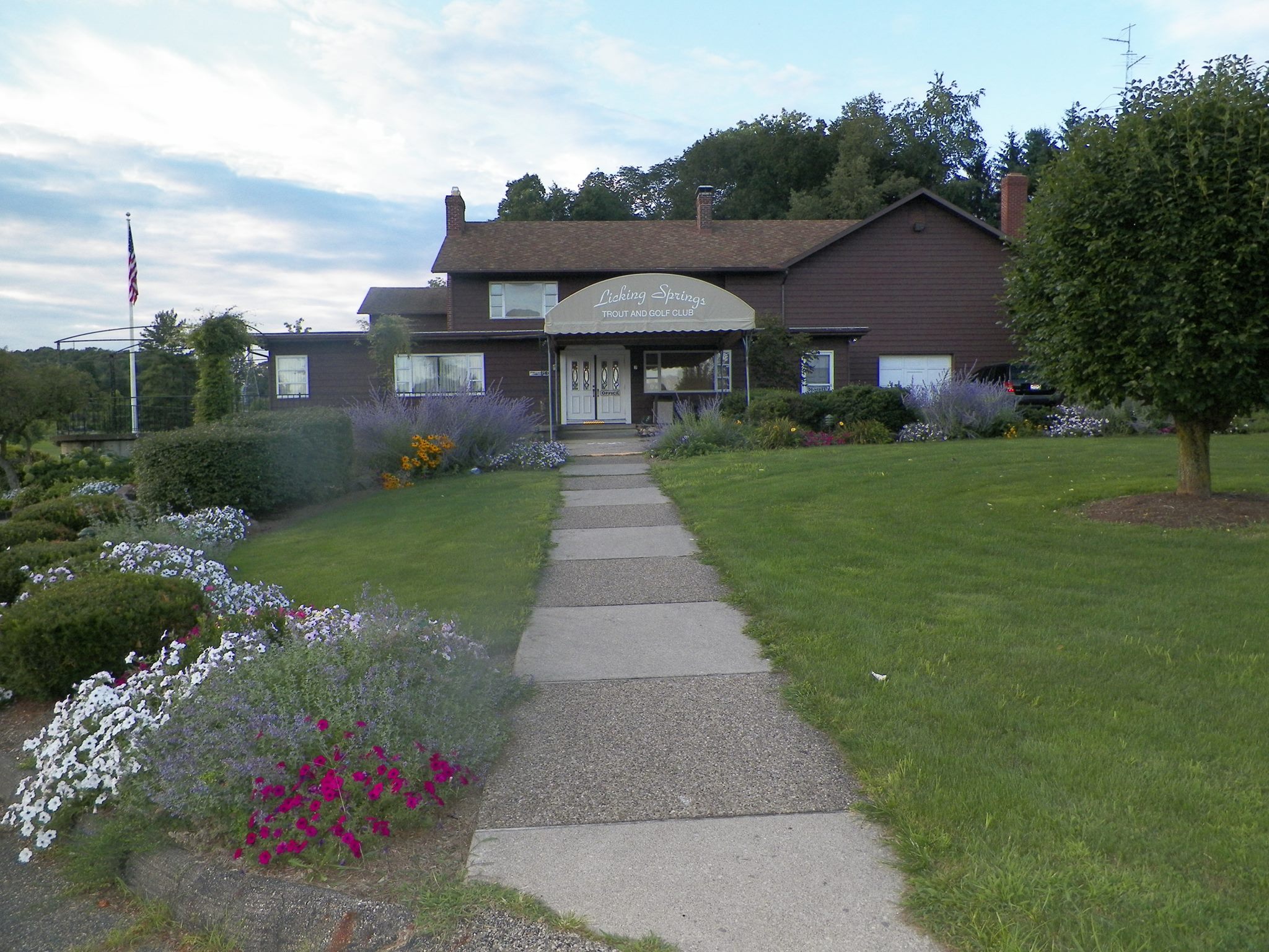 Licking Springs Public Golf Club | Newark OH