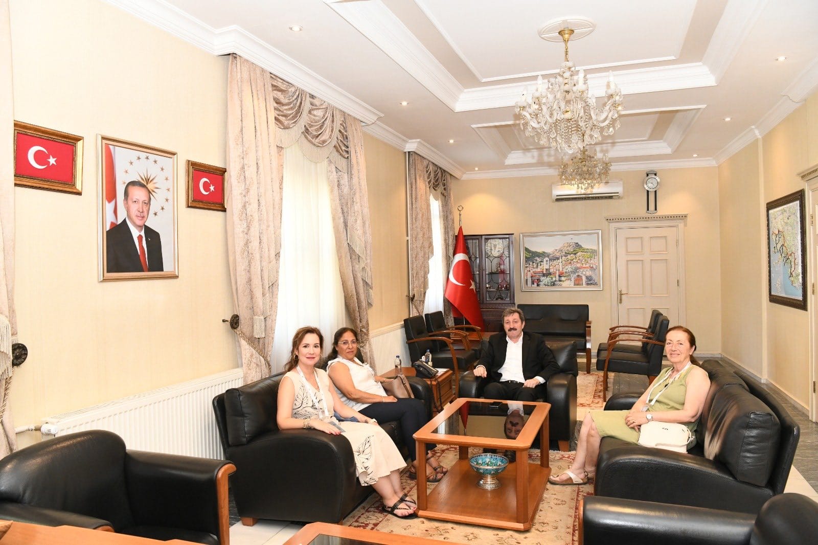 T.C. - 36. Bölge Çanakkale Eczacı Odası Başkanı Ecz.Naciye Jale Karaat