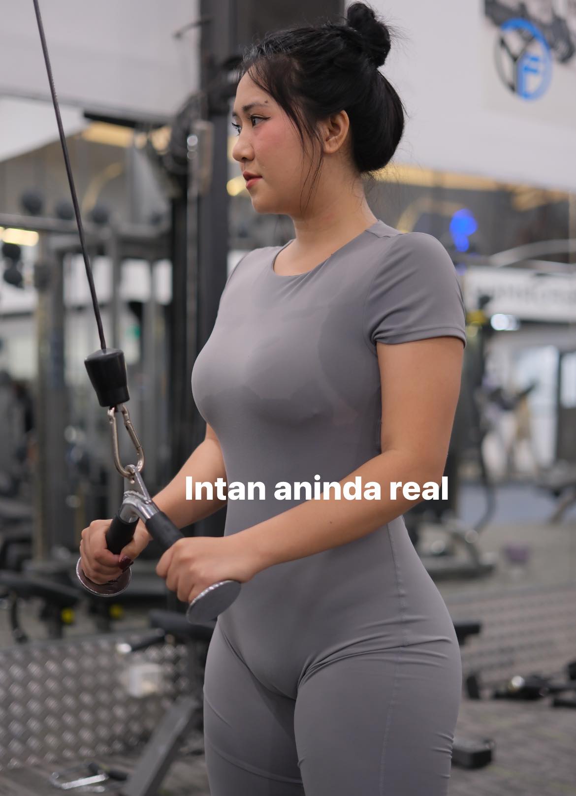 Intan aninda real added a new photo. Intan aninda real