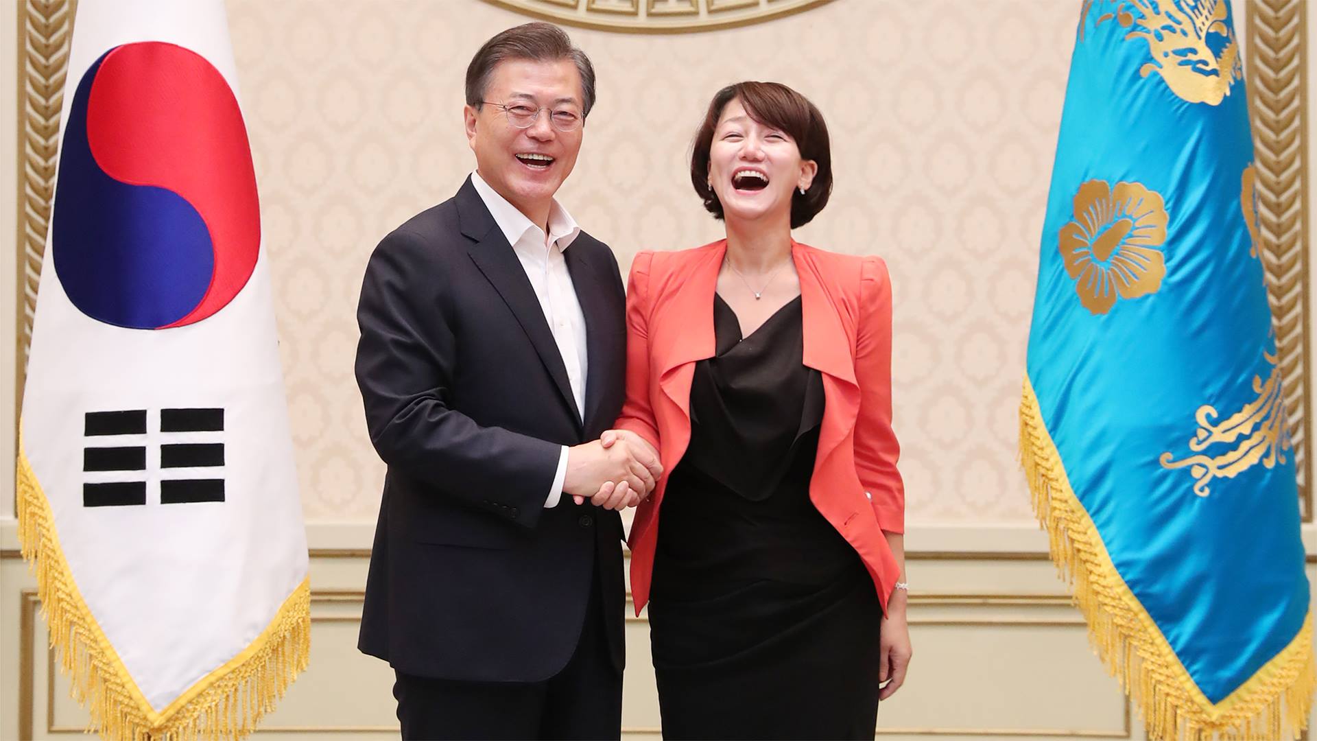 더불어민주당 국회의원 이재정 - [이재정의원실] 인수위도 없이 취임과 동시에 집무에 들어갈 수밖에...