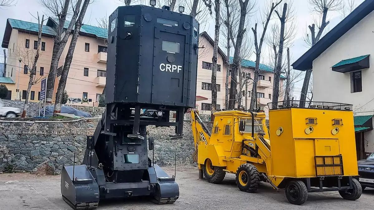 Bullet proof JCB and CSRV used by CRPF... - The Kashmir Today | Facebook