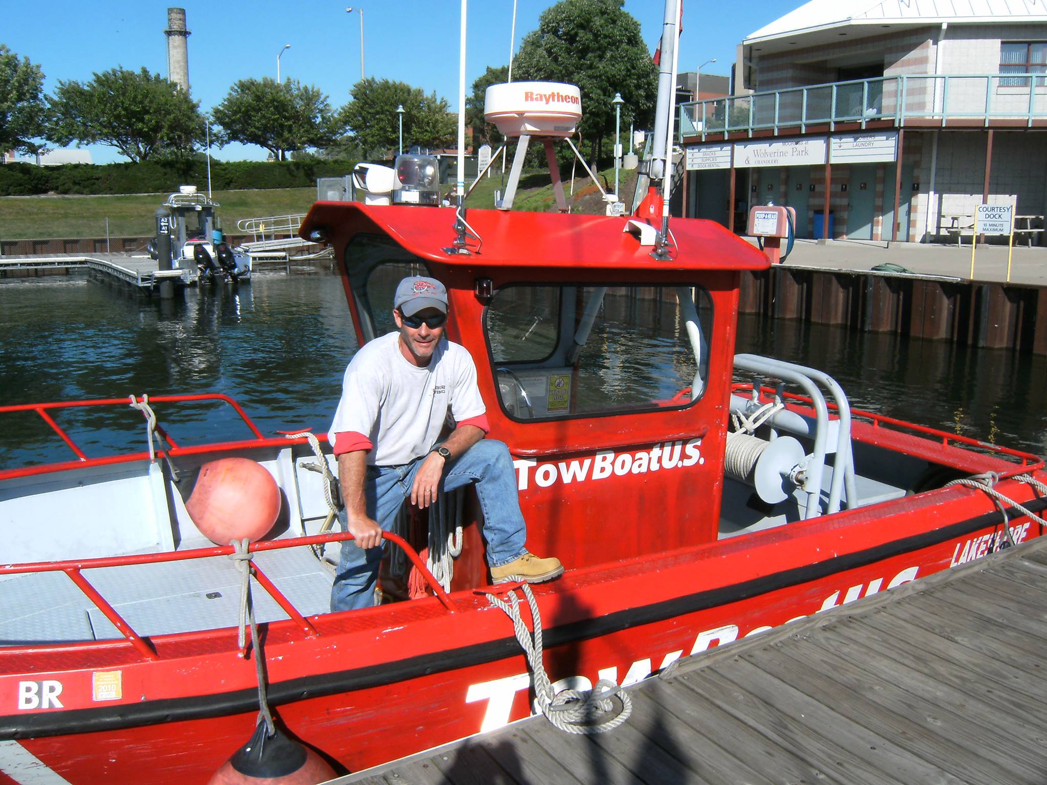 Lakeshore - One of our tows today was this 85' Navy Patrol Boat for ...