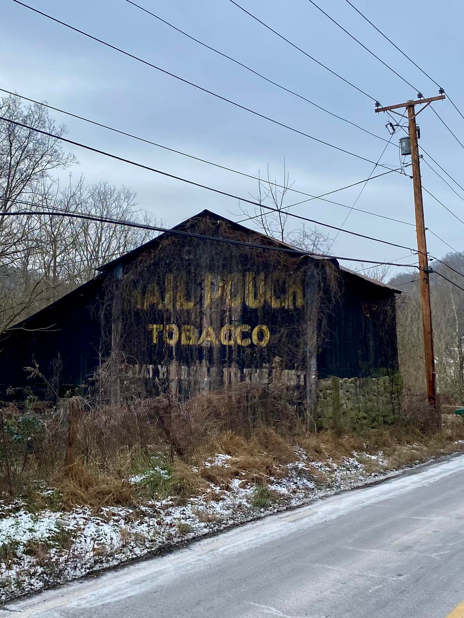 tobacco barn milton Tobacco barn in Milton, Cabell County, West Virginia