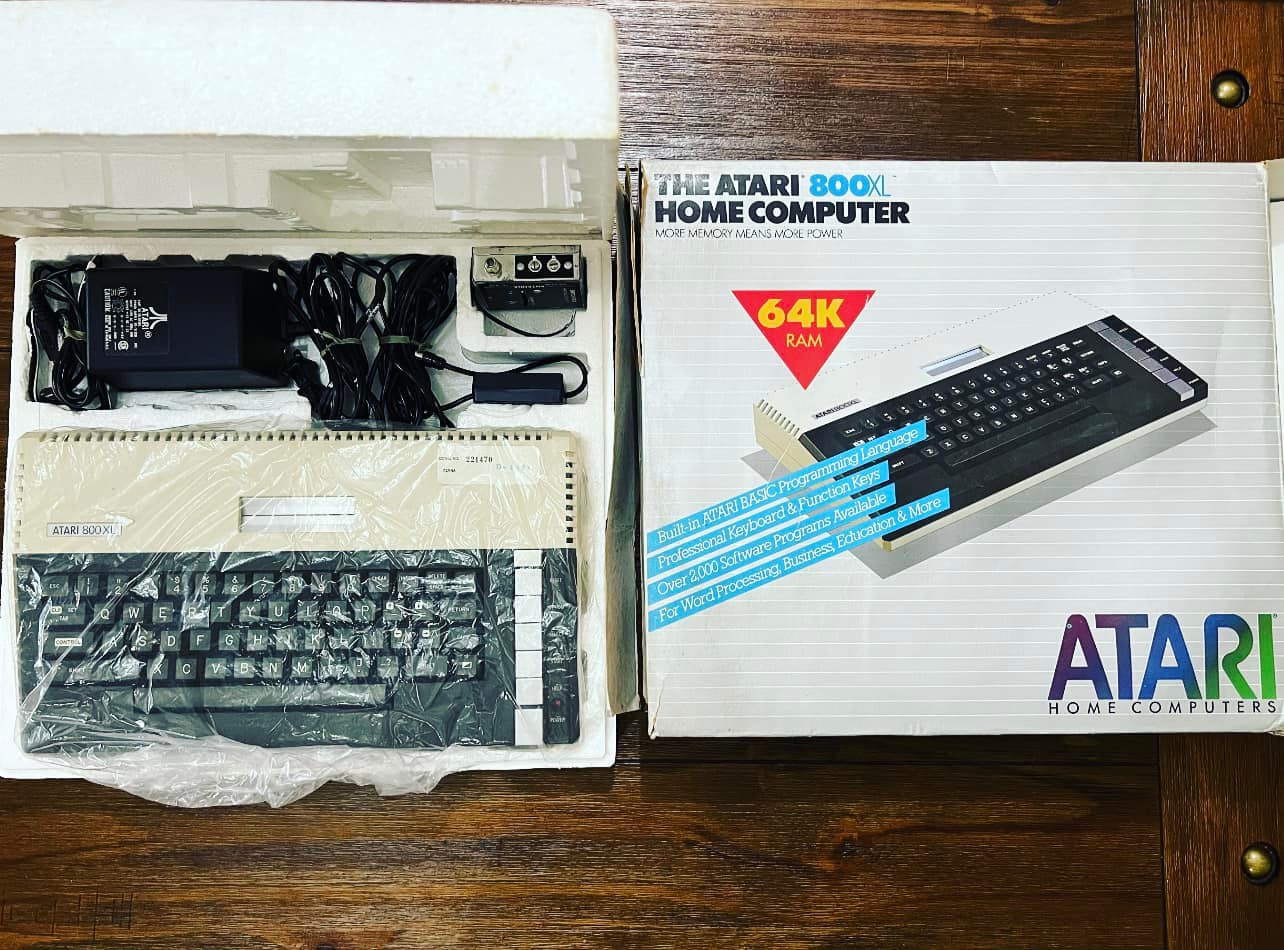 It's an 8801mkII from 1983 and it plays Mario like a champ!