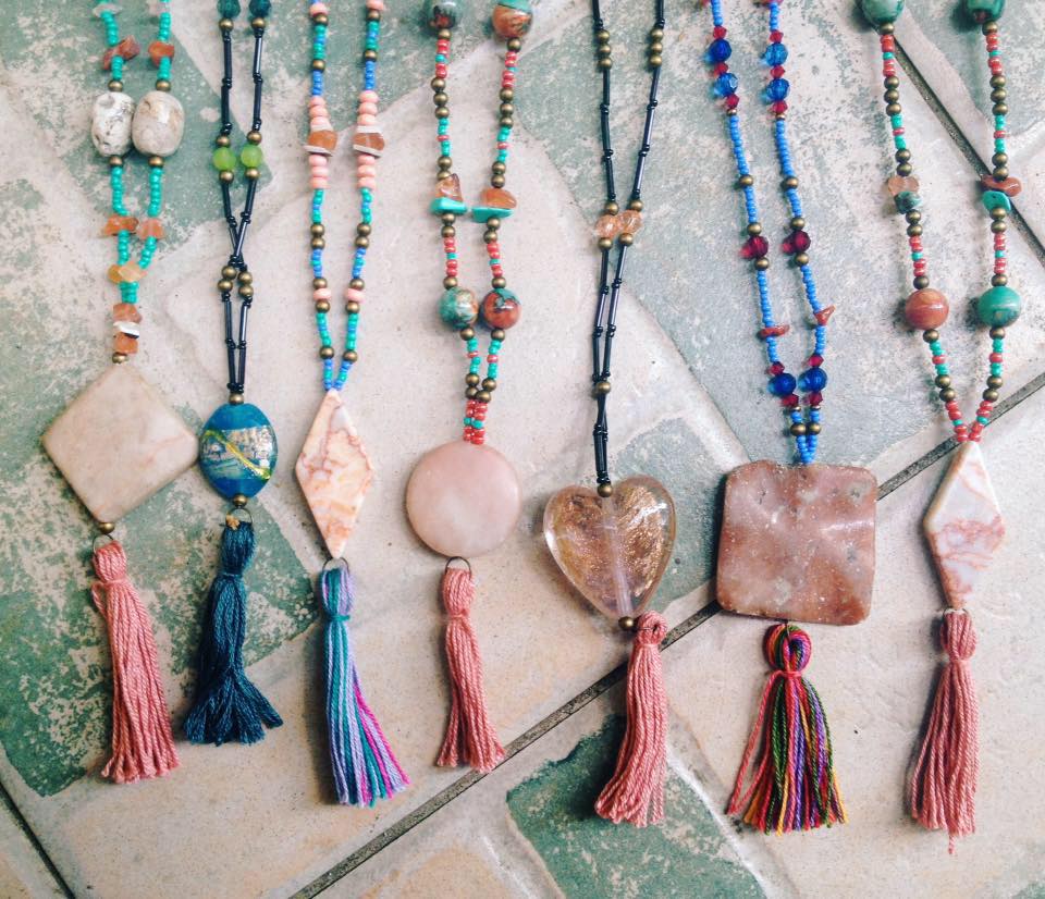 Simple Strands | Quezon City