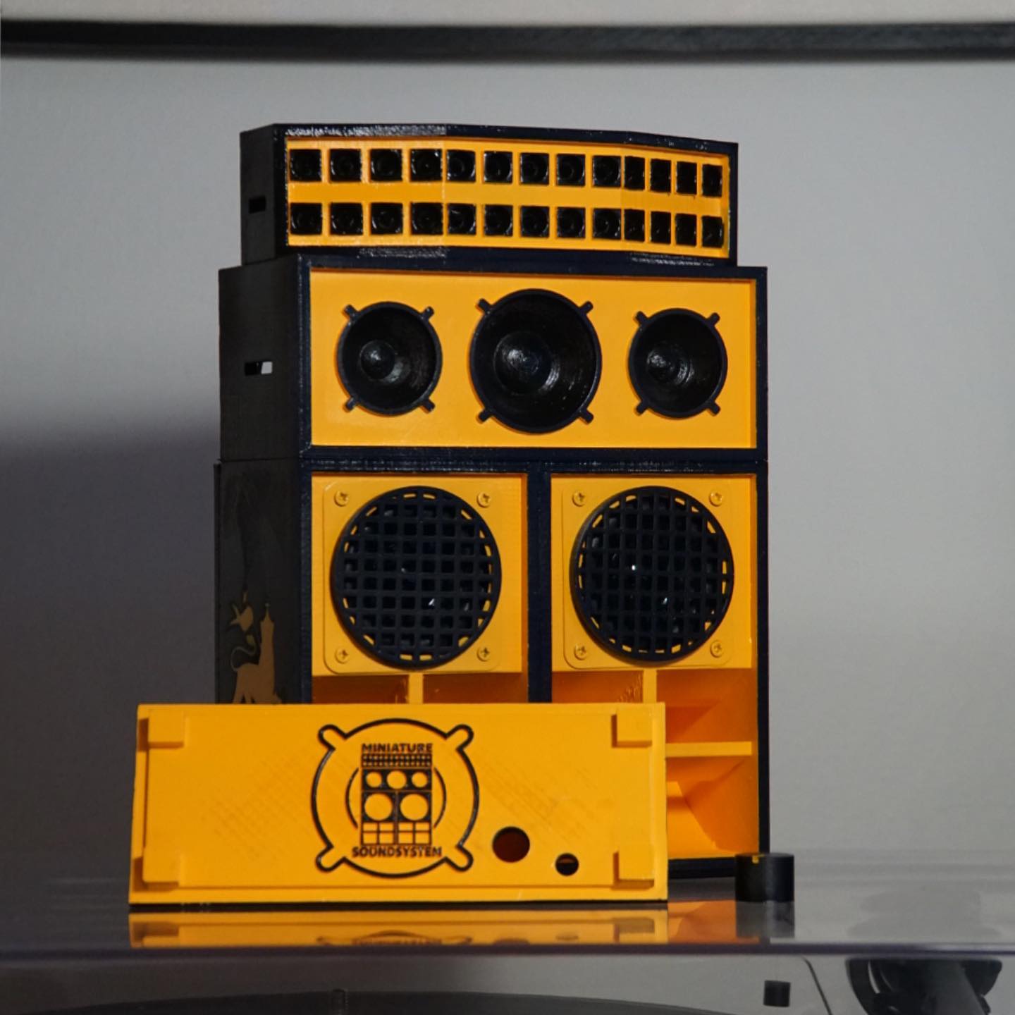 Faller 180263 - Mini Module Sonore - Effet De Musique Et Annonce - Lecture En Boucle - 12V CC