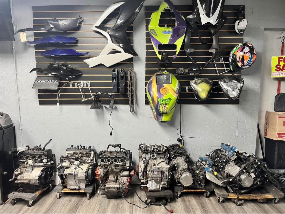 専用12② This is all Suzuki GSXR motorcycle engines. Suzuki GSXR engine
