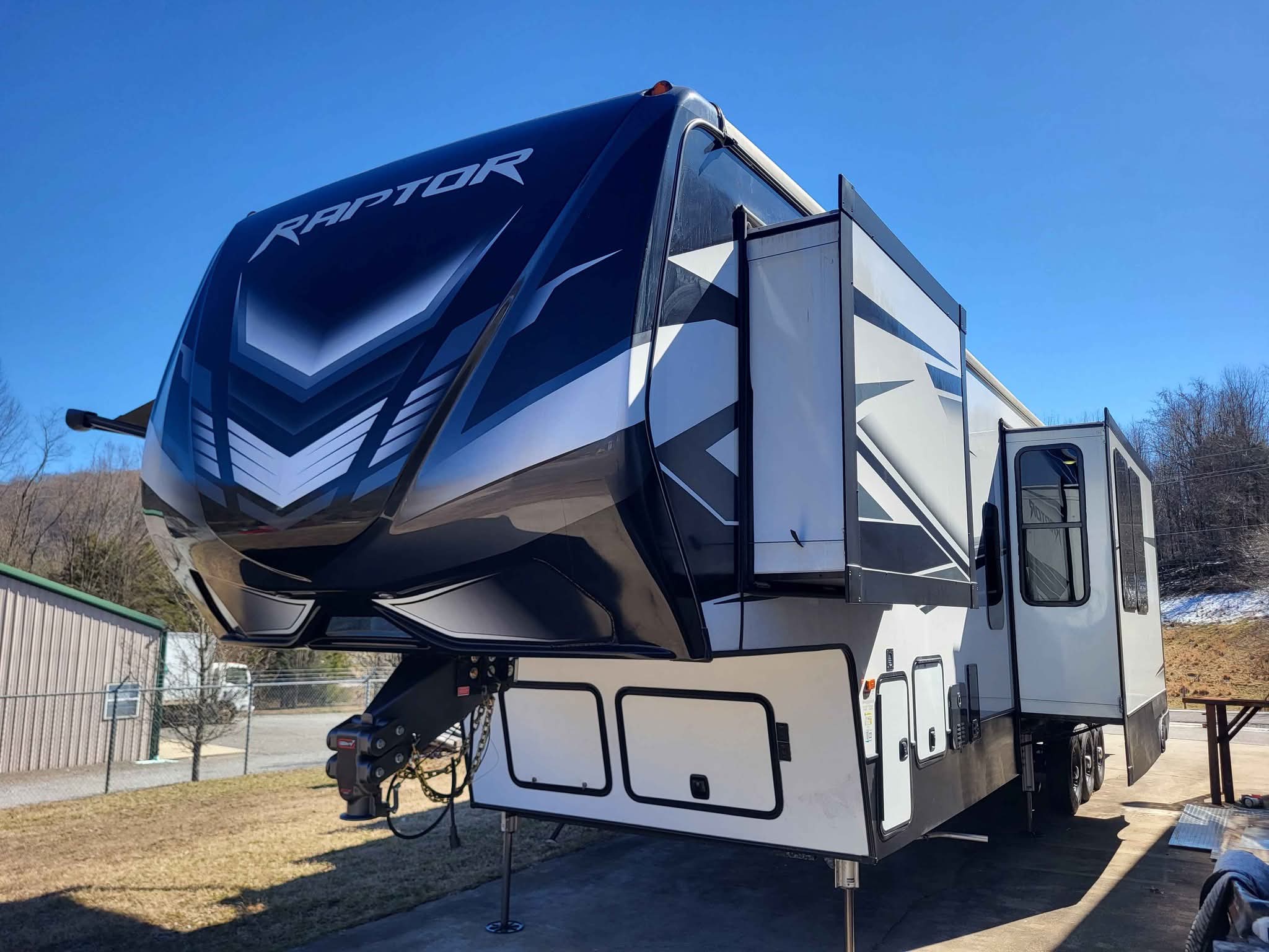 2022 Keystone Raptor 423 Toy Hauler - RVs & Campers - Kingsport ...
