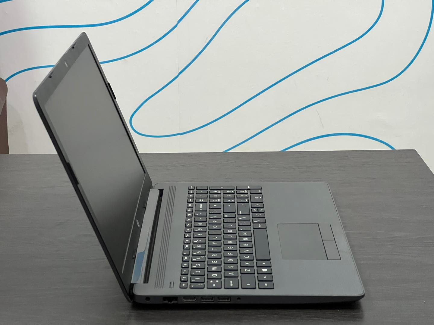 HP 250 G7 Core i5 8th Gen Laptop Price : K11,000 ——— Intel Core i5