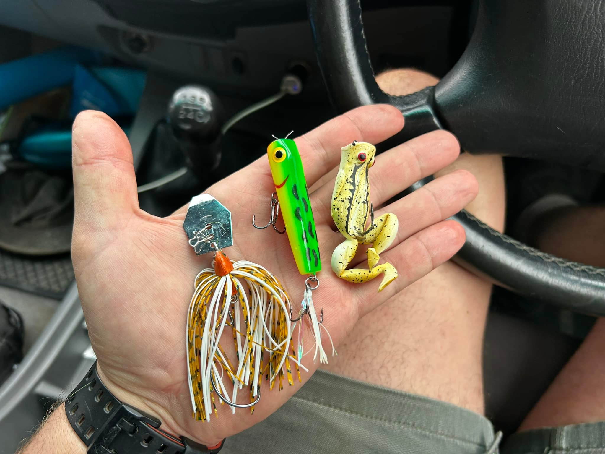 bass fishing in the rain lures RUN OFF Fish Jig Striped bass Bass Fishing in the Rain: