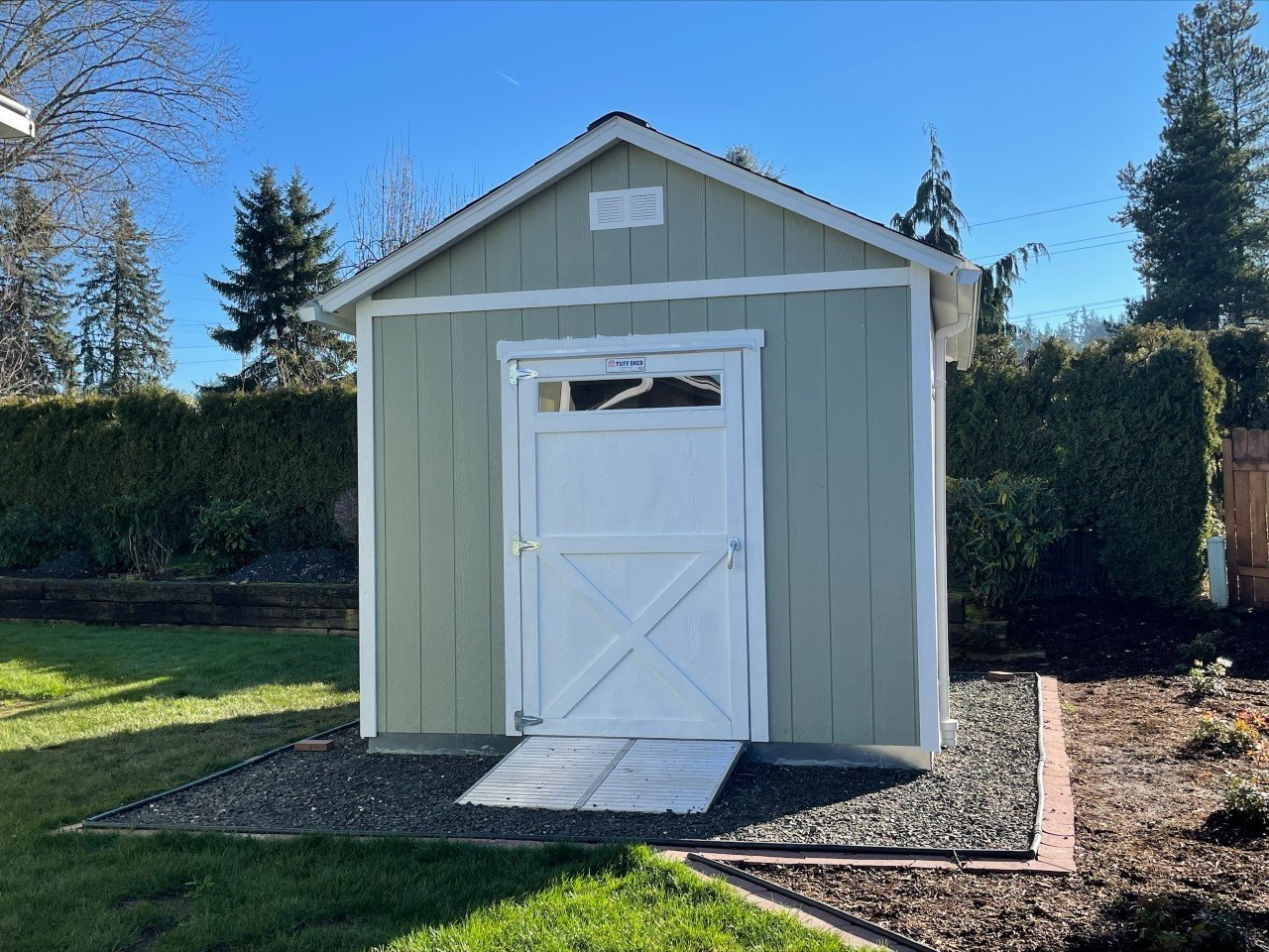TUFF SHED Premier Tall Ranch 10x12_ with a 6/12 pitch LP SmartSide ...