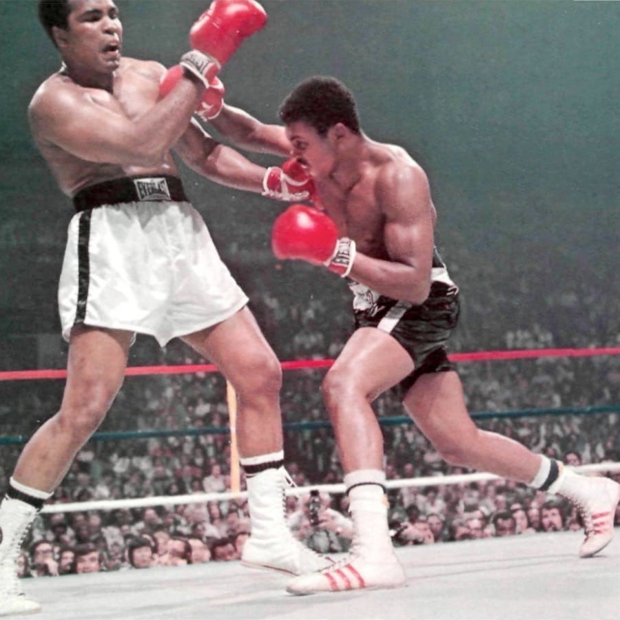Boxing - #OnThisDay in 1976, Muhammad Ali defended the heavyweight ...