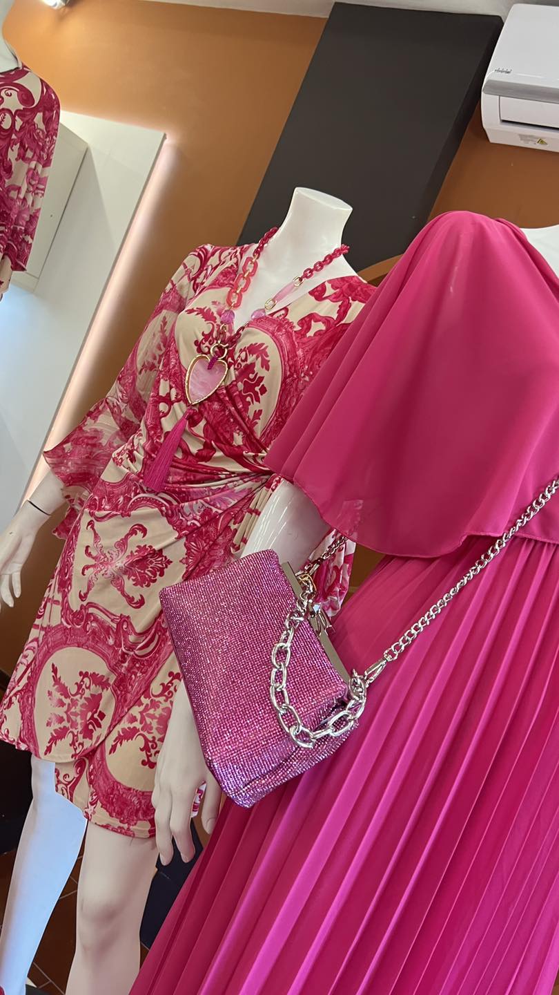 Nuovi arrivi👉segui... AMARA Abbigliamento Donna e Accessori Facebook