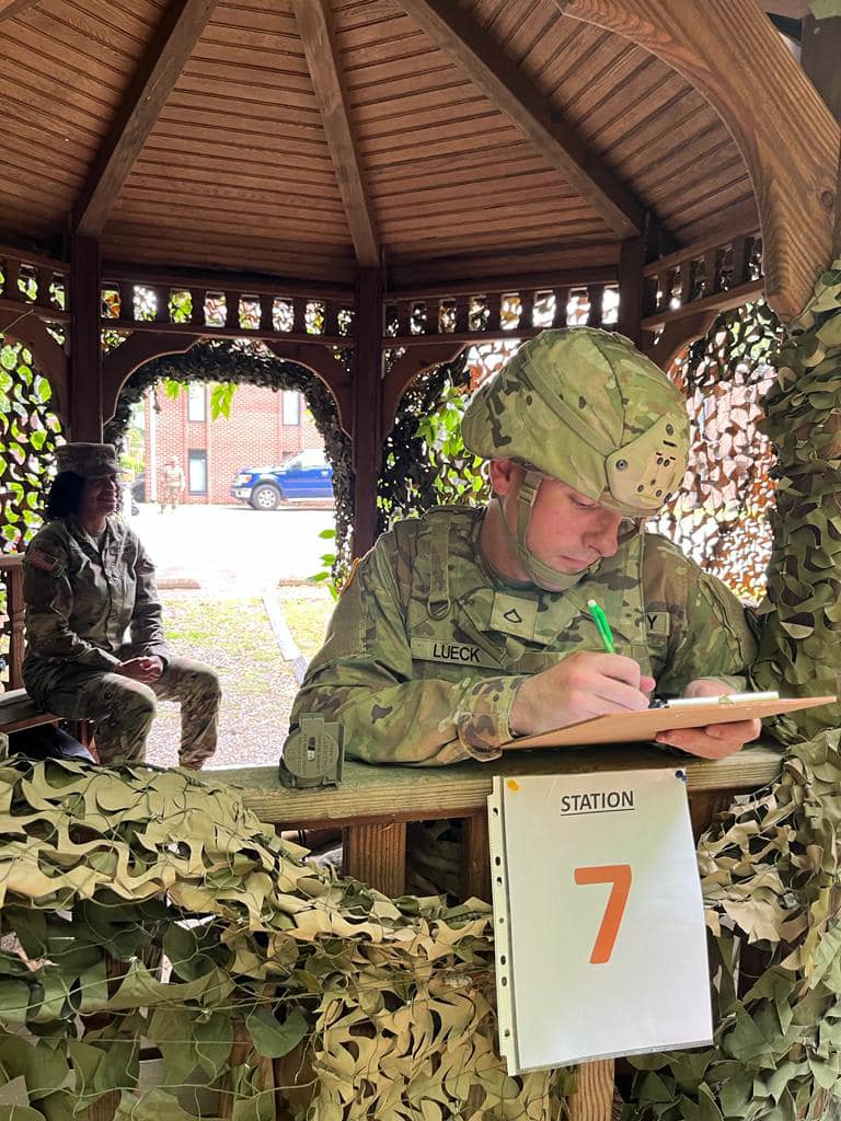 688th Rapid Port Opening Element, 832d Trans BN, 597th Trans BDE, SDDC ...