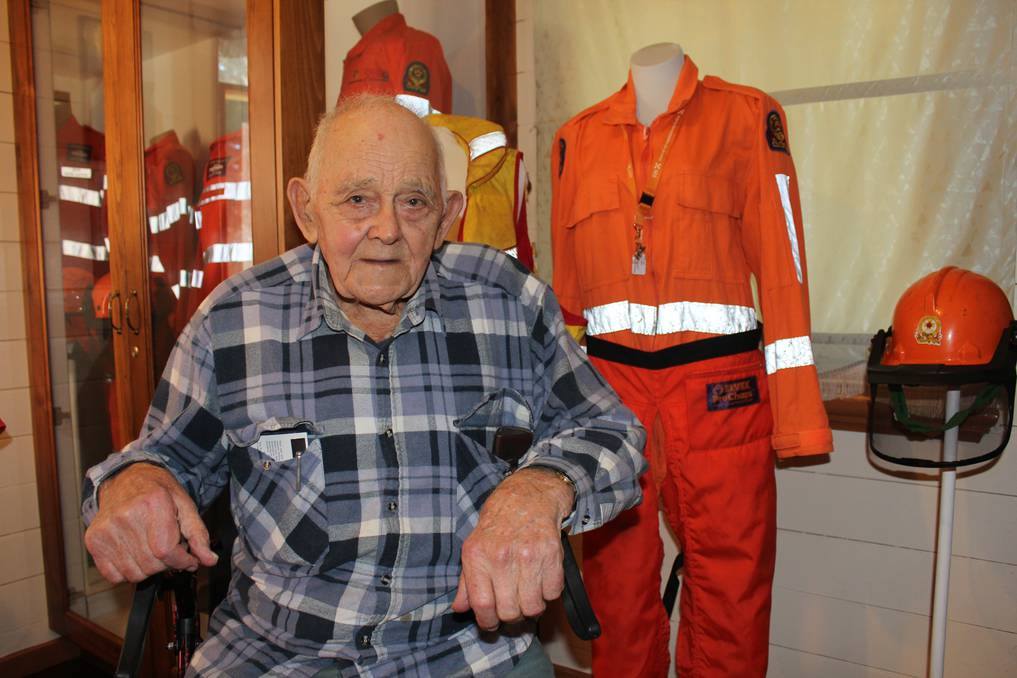 Exclusive... - Australian SES and TES Historical Memorabilia