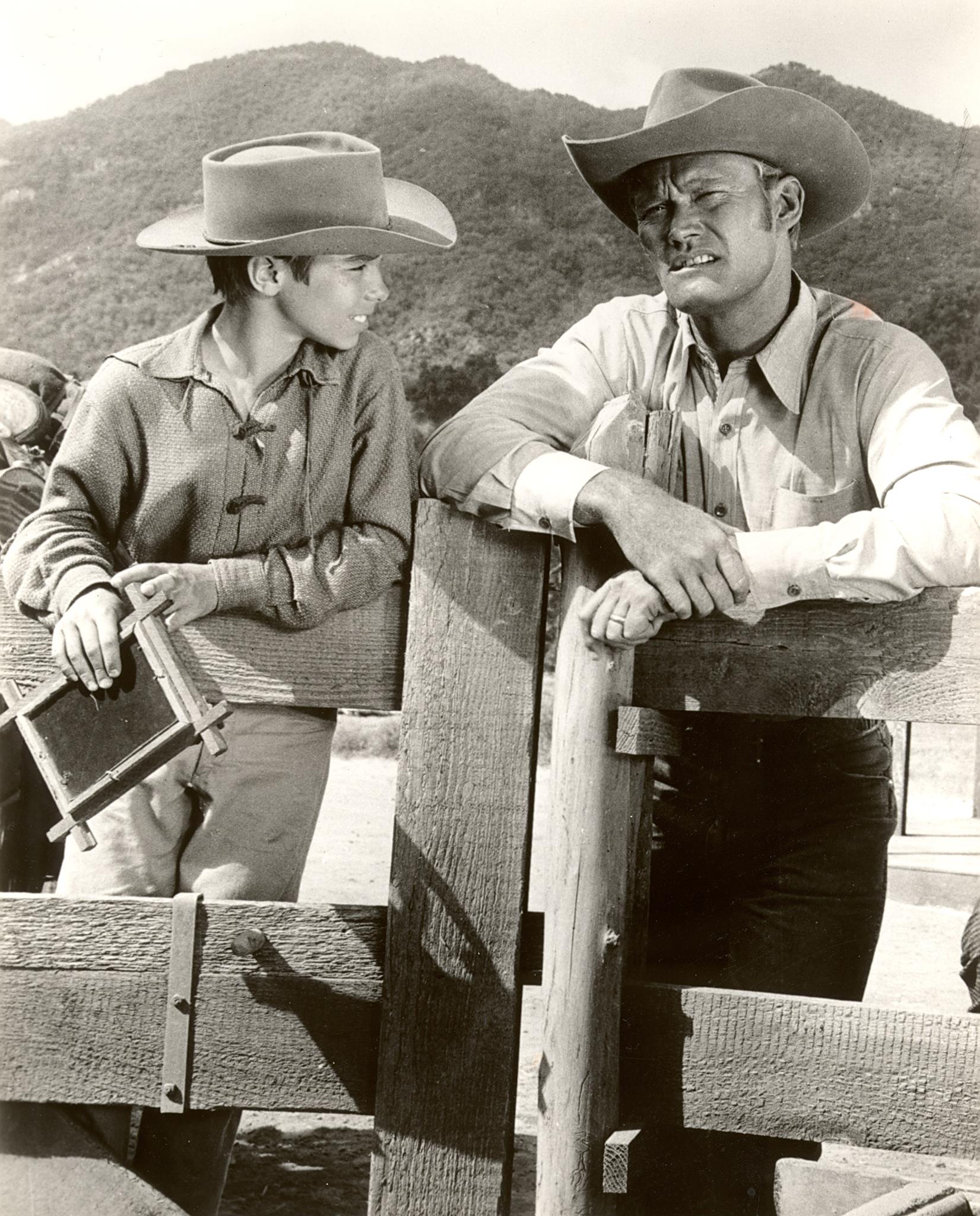 Classic - The Rifleman, and his son : Mark. The Rifleman Cast! Great ...