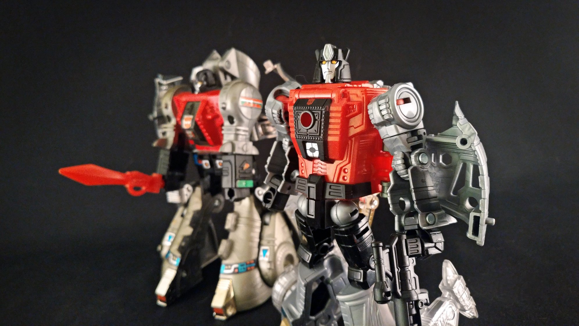 Deluxe Class Dinobot Sludge – from deco spec to final figure