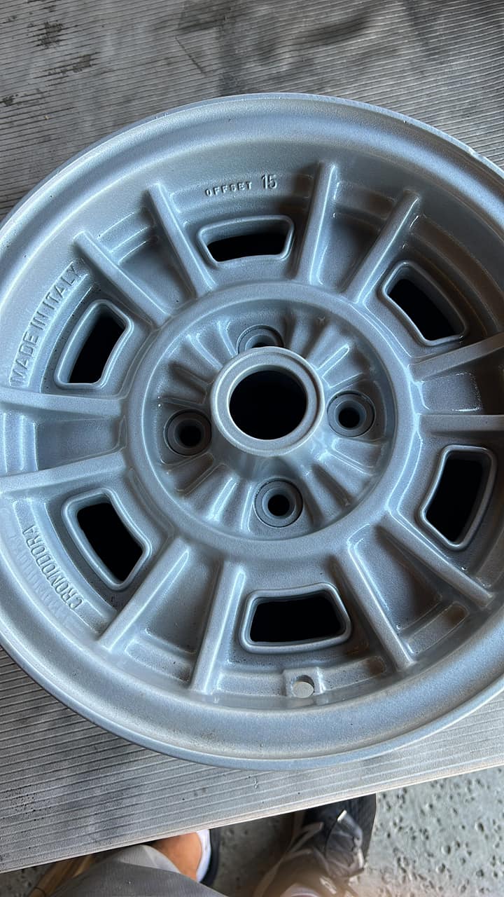 CROMODORA 15インチ What tire size for Cromadora 6