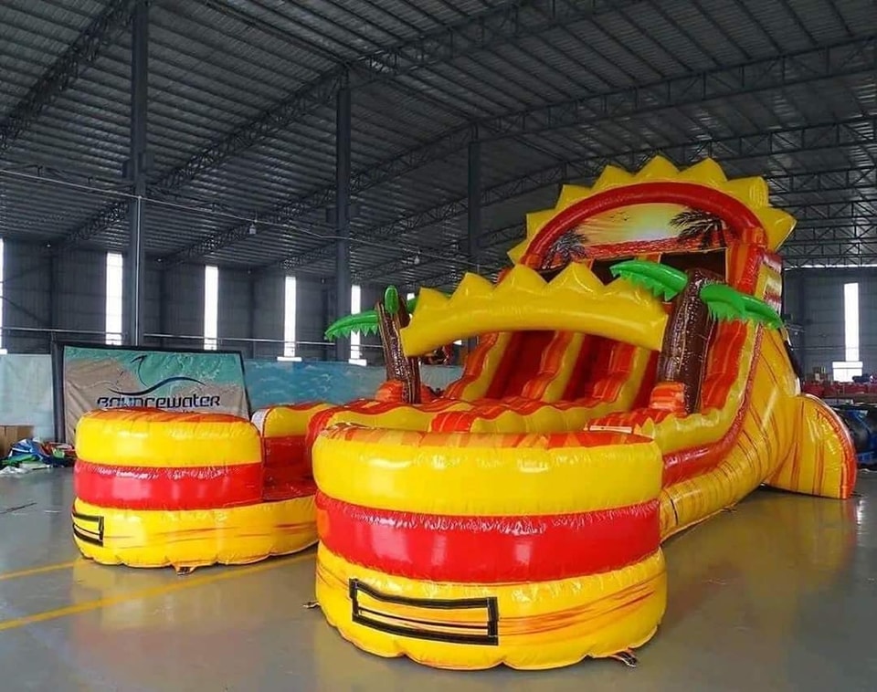 Expert Water Slide Suppliers - Original Water Slide Makers Canada and USA