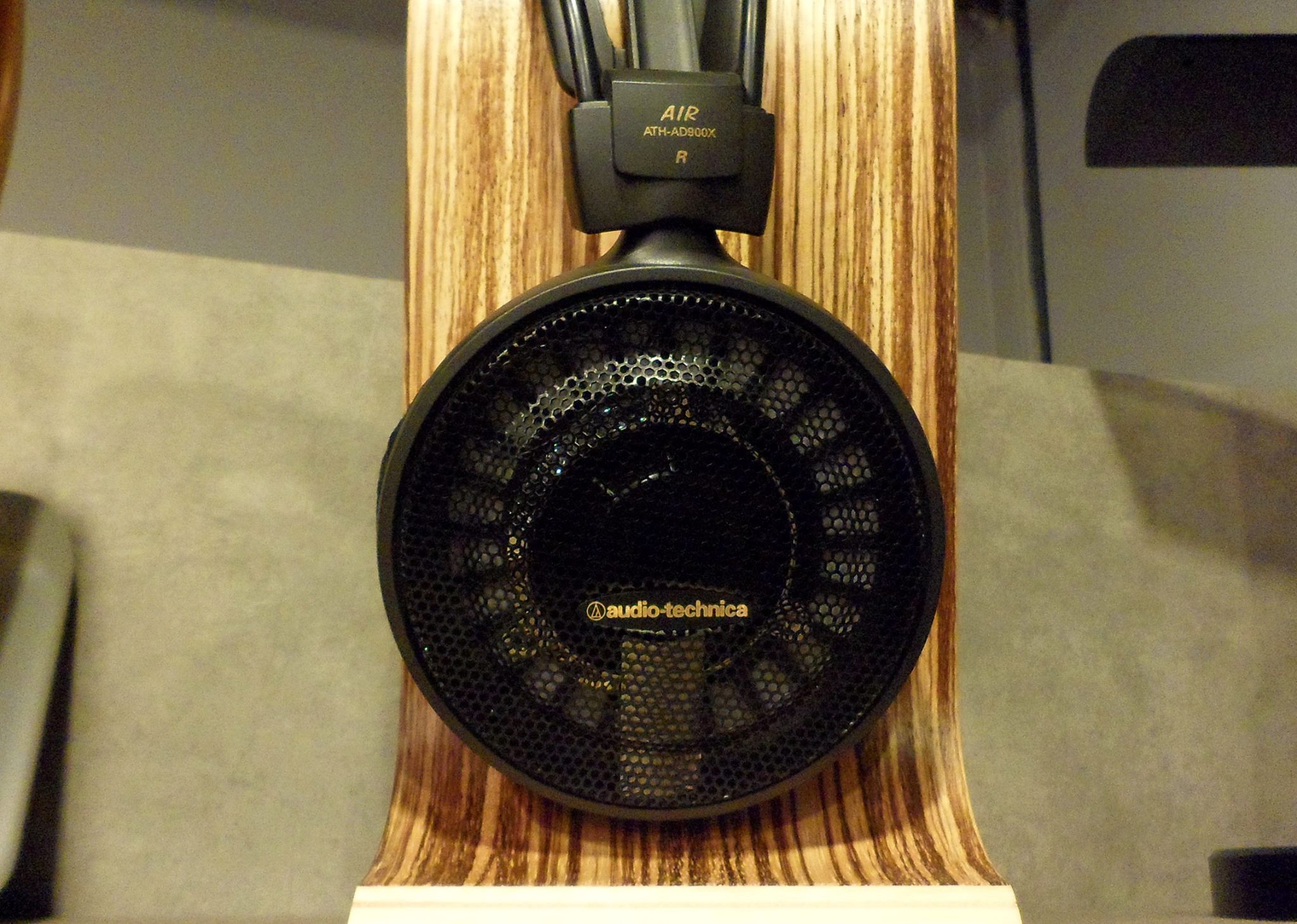 เฮียมั่นคง munkong - หูฟังฟูลไซด์ค่าย audio-technica กันมั่งครับ กับ ...